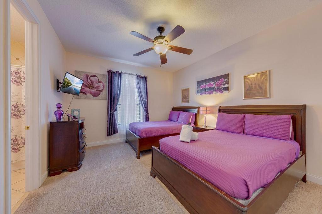 Spacious 7 Bedroom Home Close To Disney