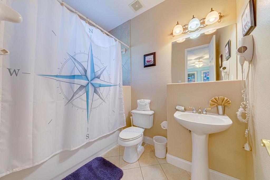 Spacious 7 Bedroom Home Close To Disney
