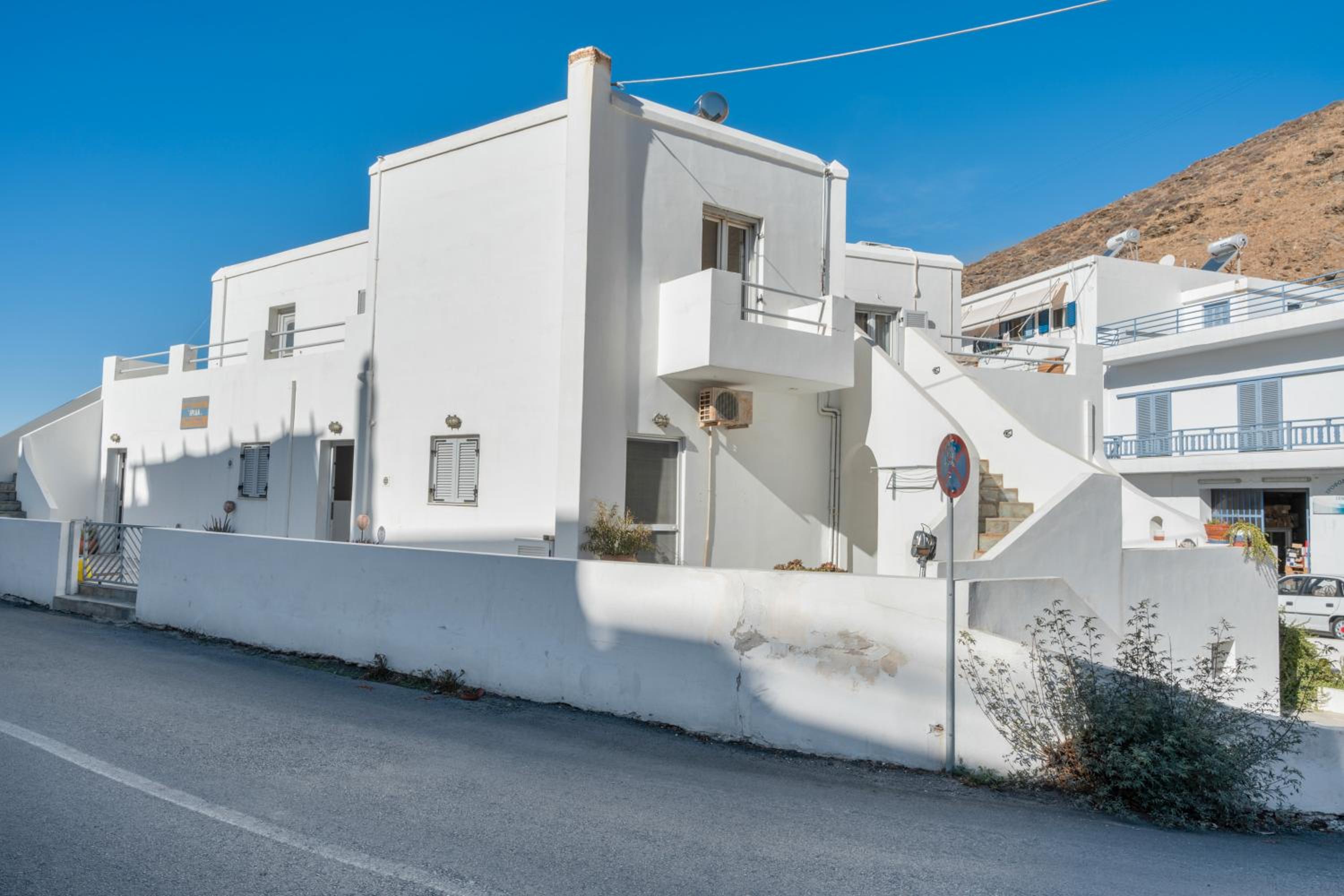 Marbil Irida Kythnos