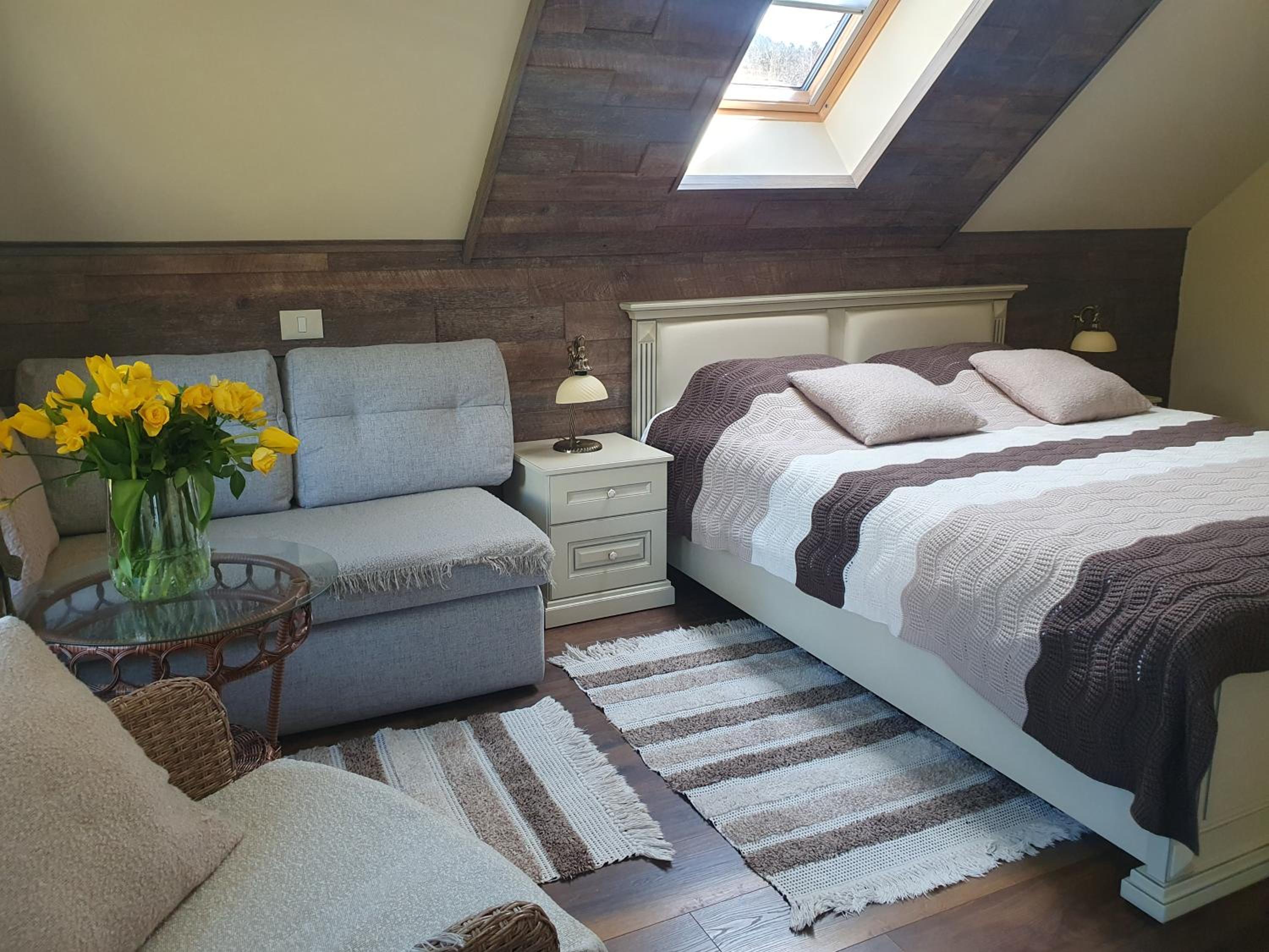 Photo 66