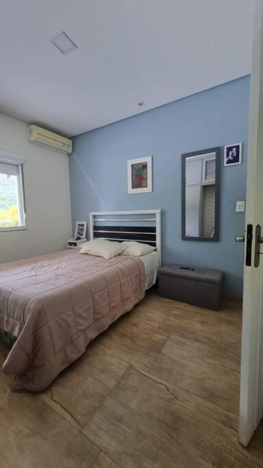 Casa 3 quartos, Praia Moçambique Floripa, SC