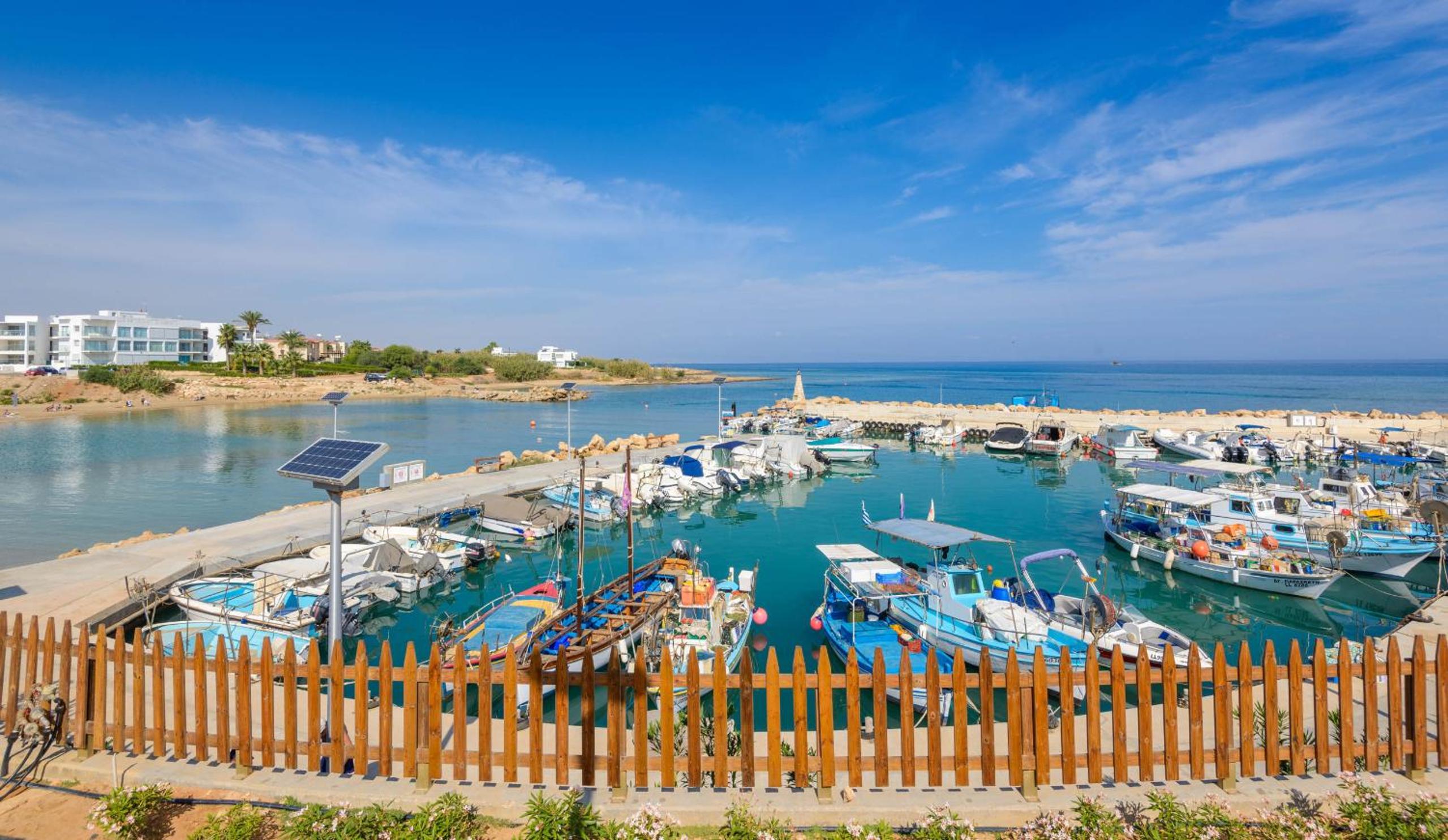 By The Beach - White Coral Villa