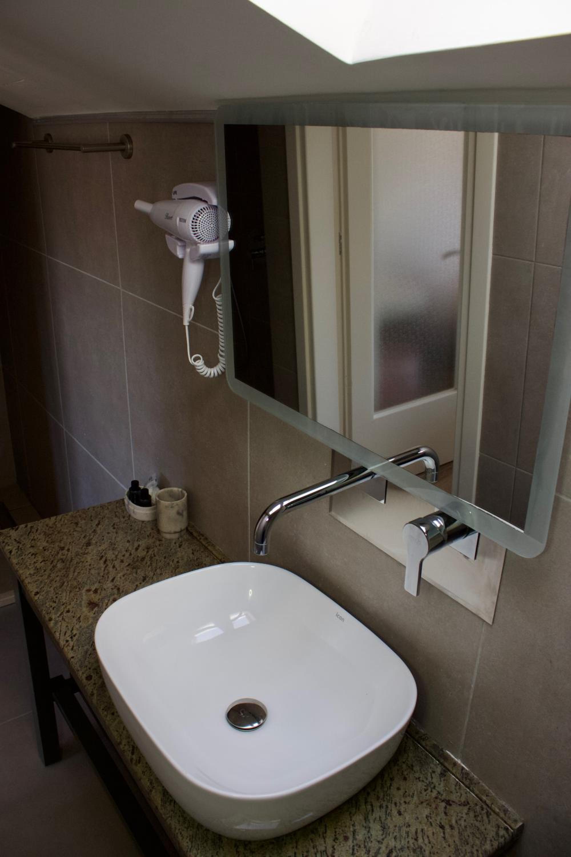 Makris Yialos Apartments