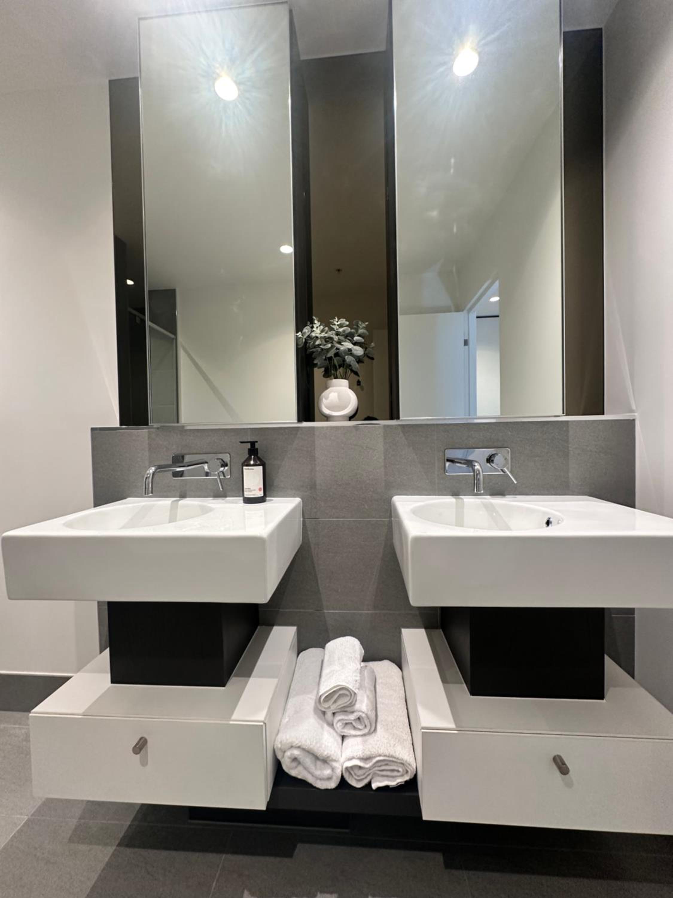 West Side Place Luxury Executive Residence by Ritz Carlton