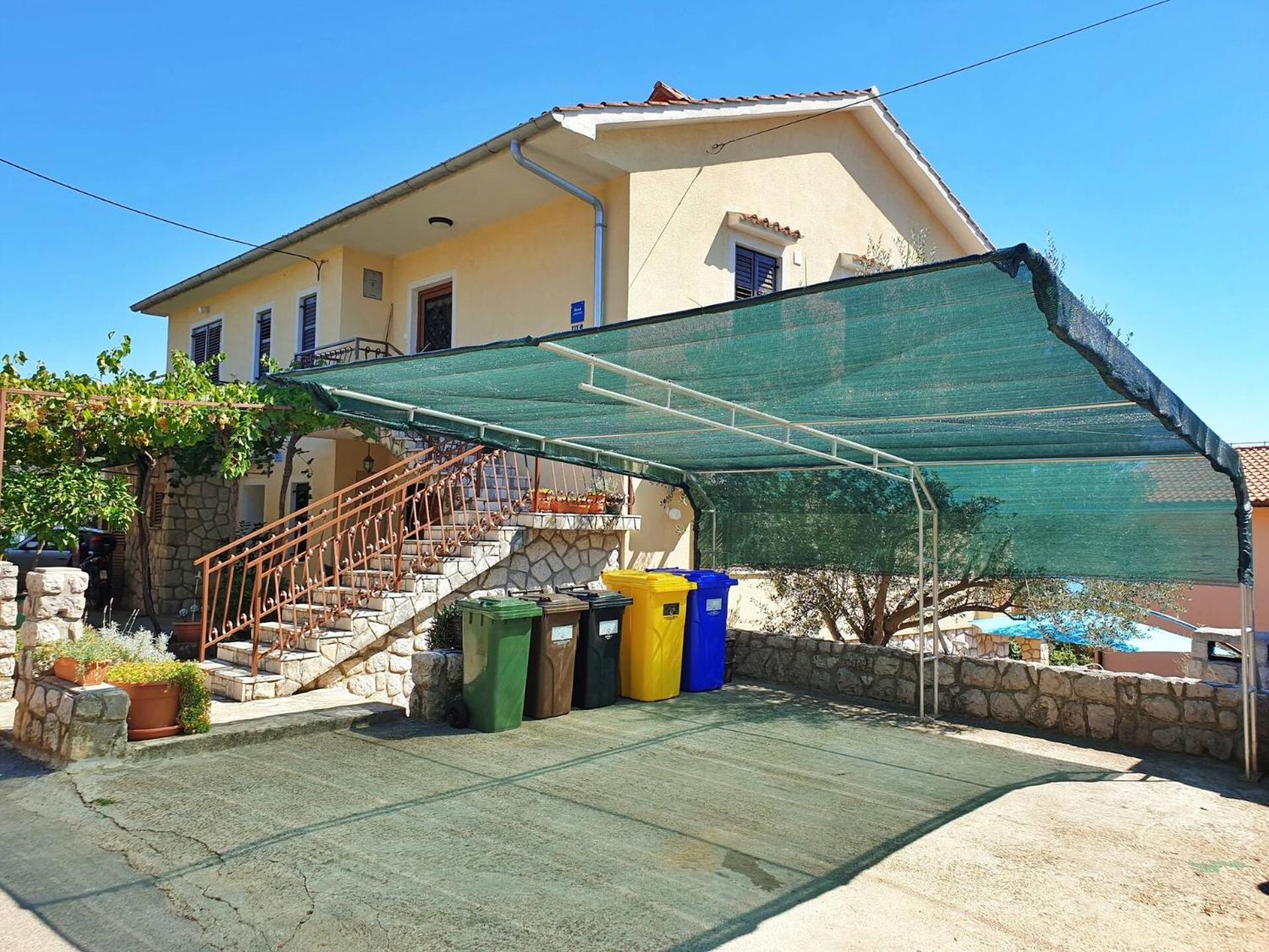 Apartments Santic