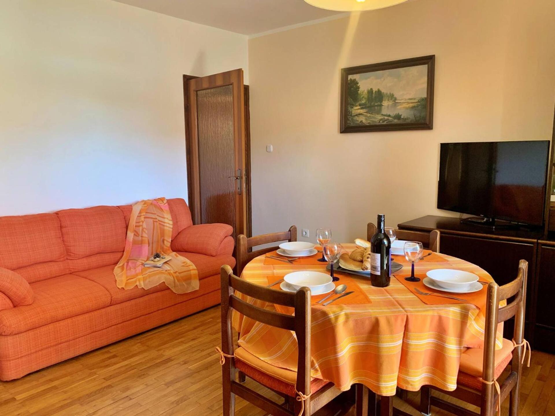 Apartments Santic
