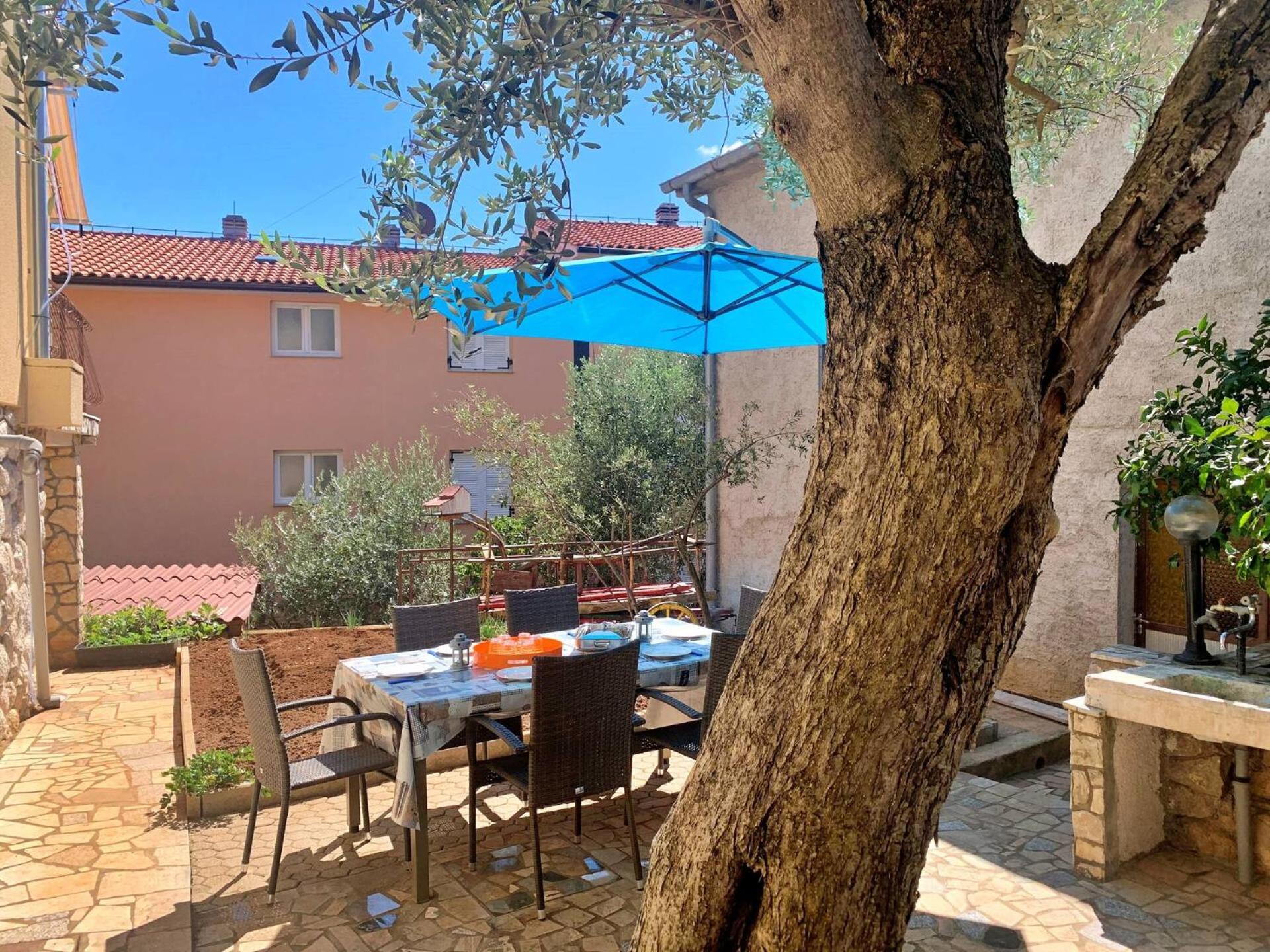Apartments Santic