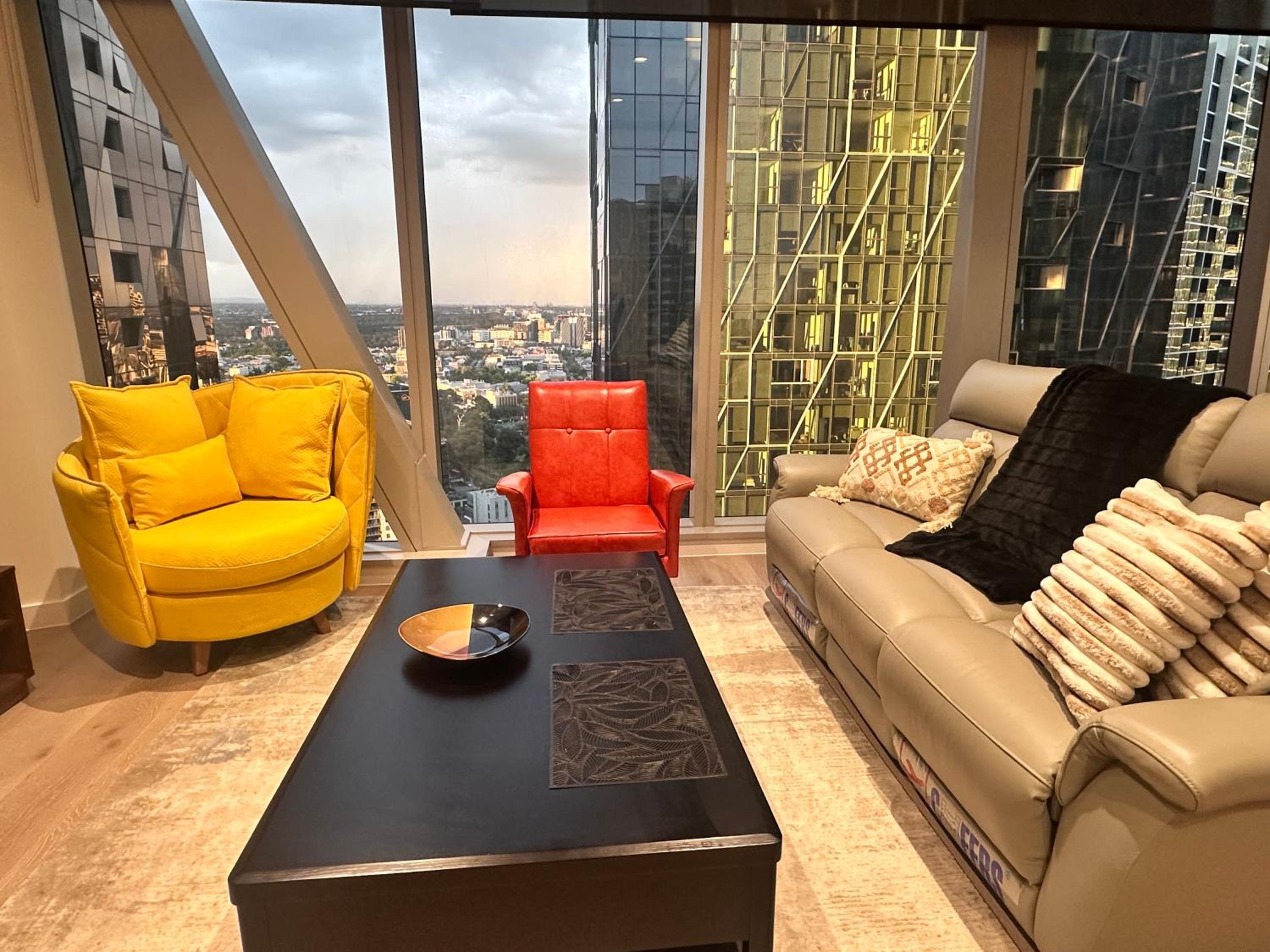West Side Place Luxury Executive Residence by Ritz Carlton