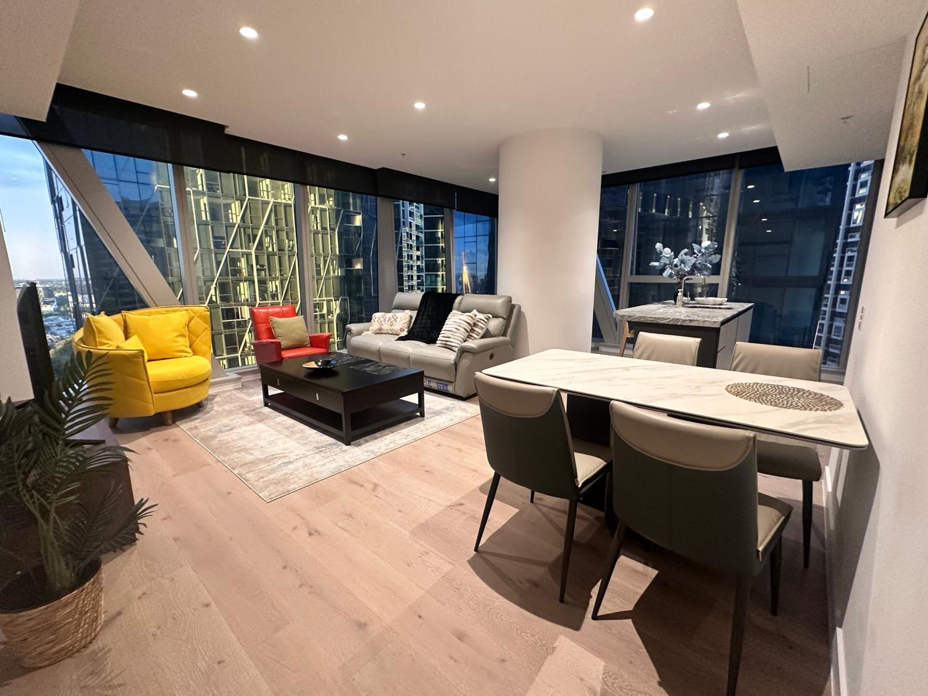 West Side Place Luxury Executive Residence by Ritz Carlton