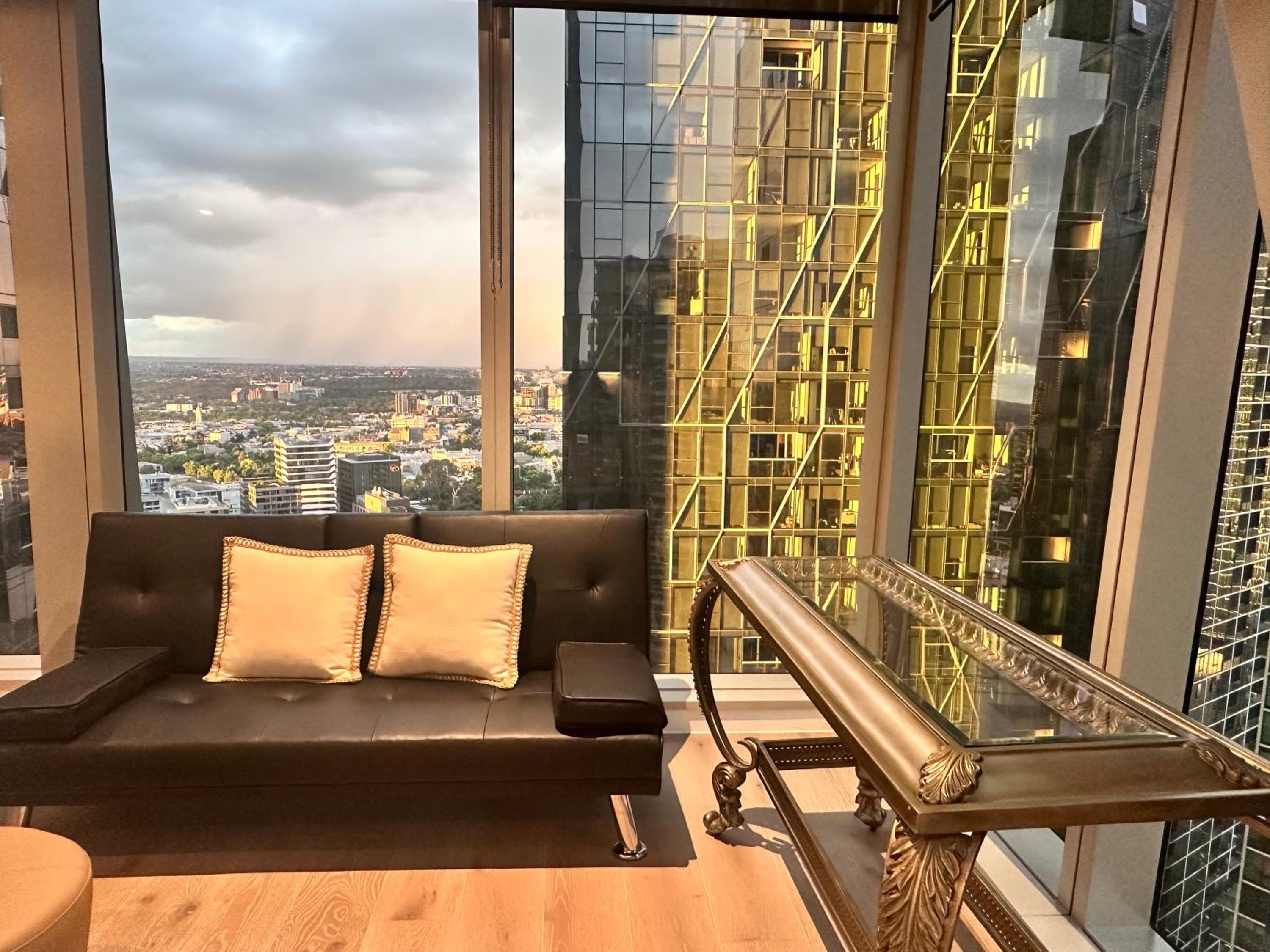 West Side Place Luxury Executive Residence by Ritz Carlton