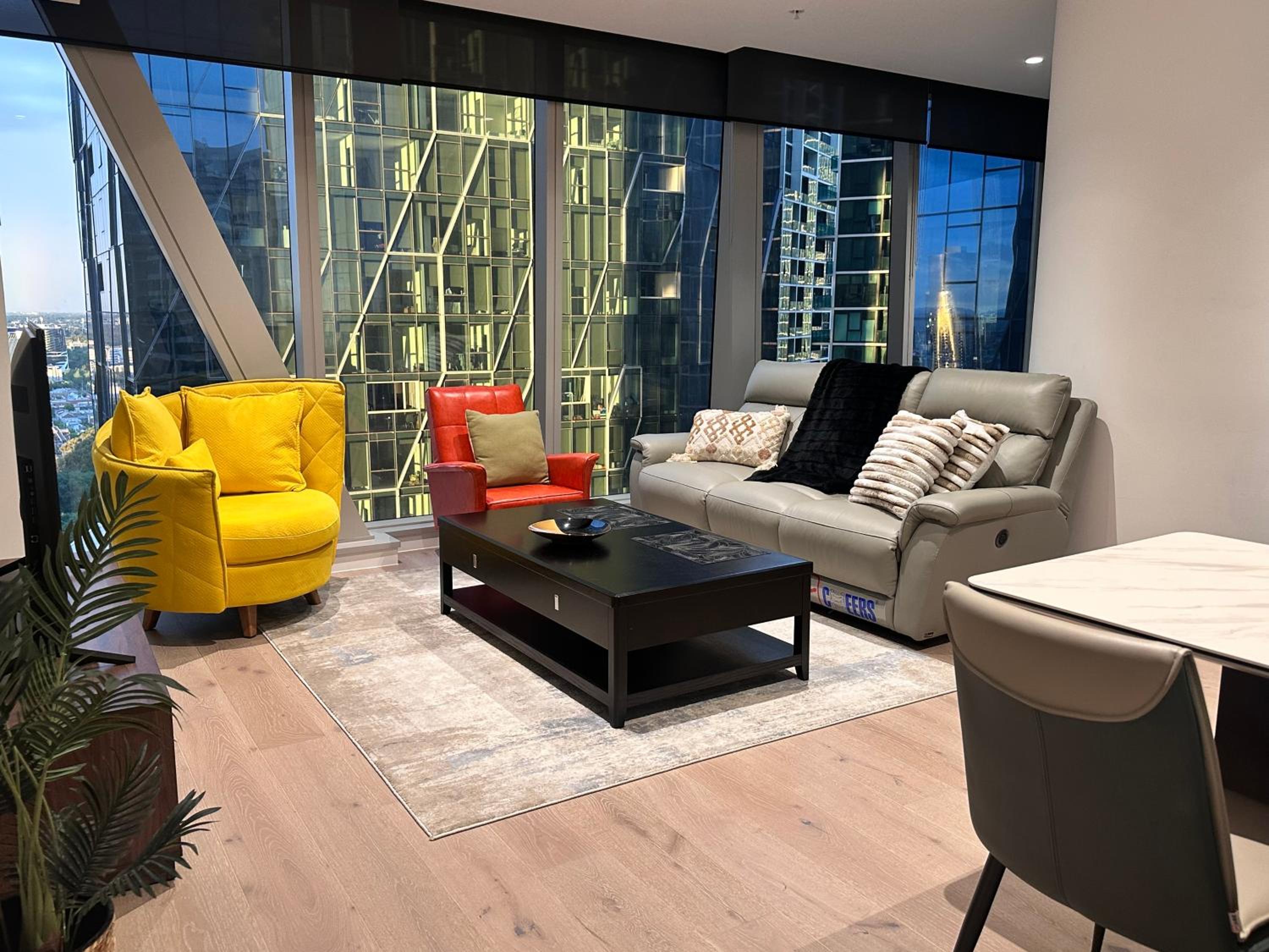 West Side Place Luxury Executive Residence by Ritz Carlton