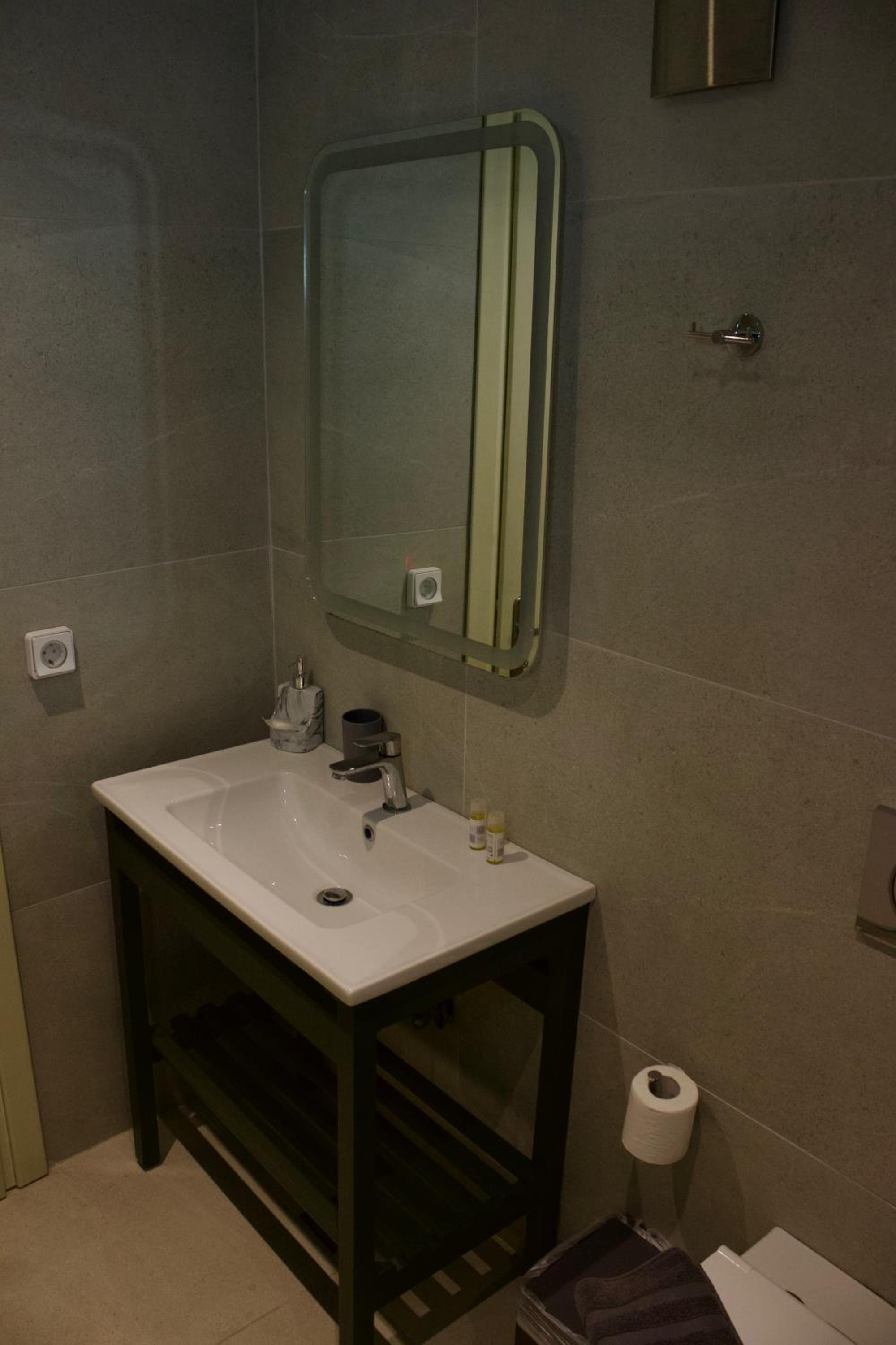 Makris Yialos Apartments