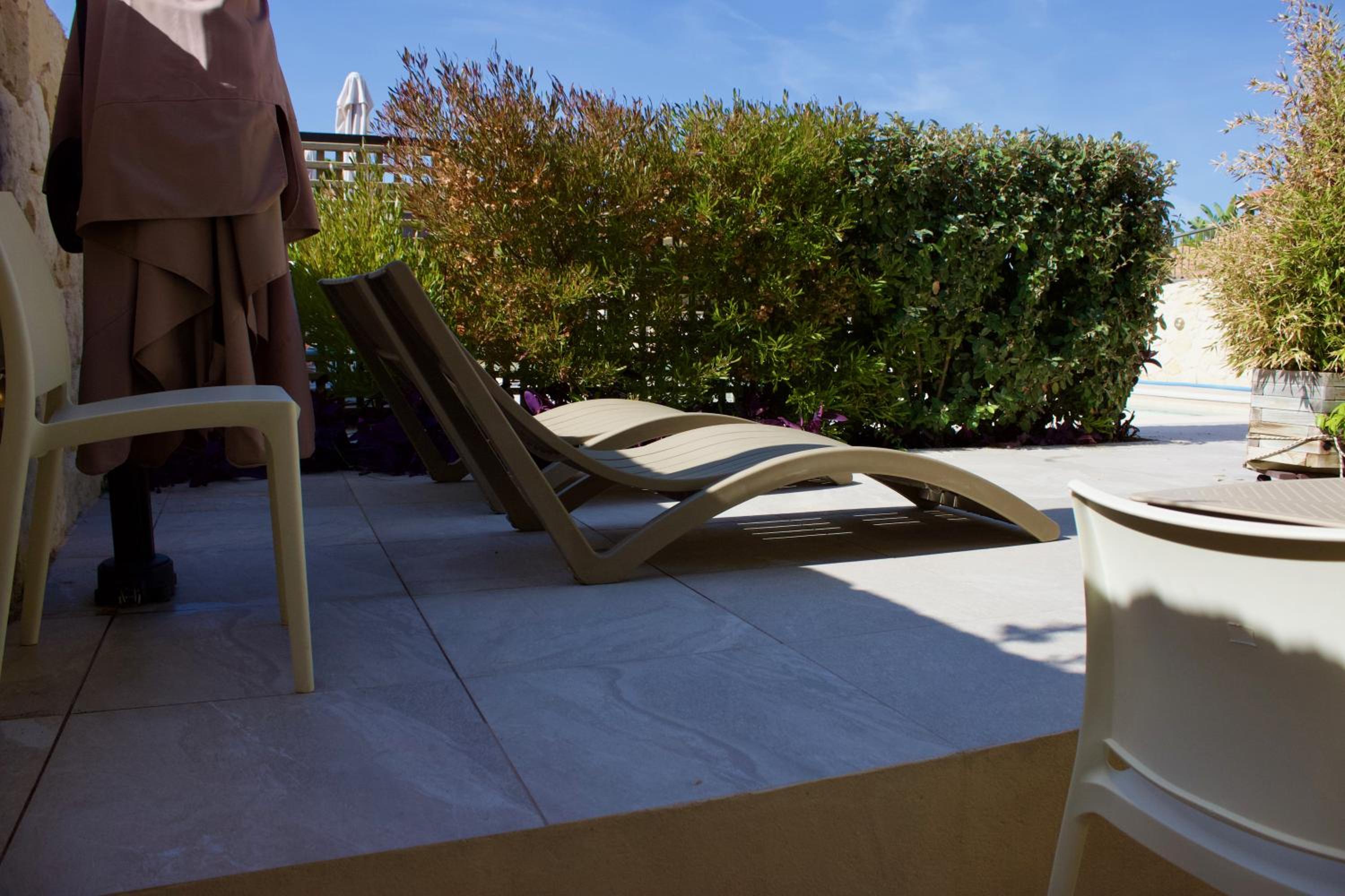 Makris Yialos Apartments