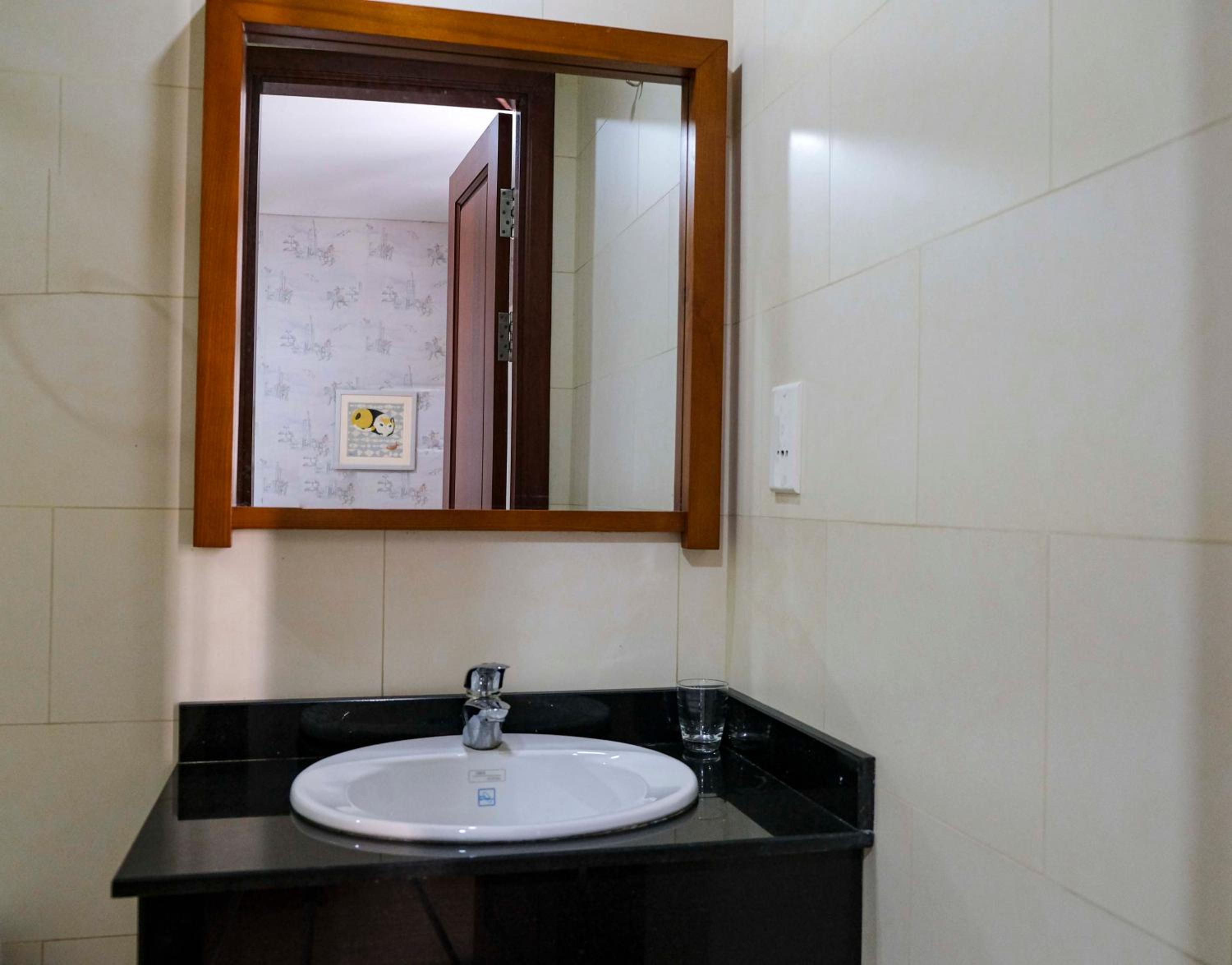 Lancaster Saigon Service Apartment