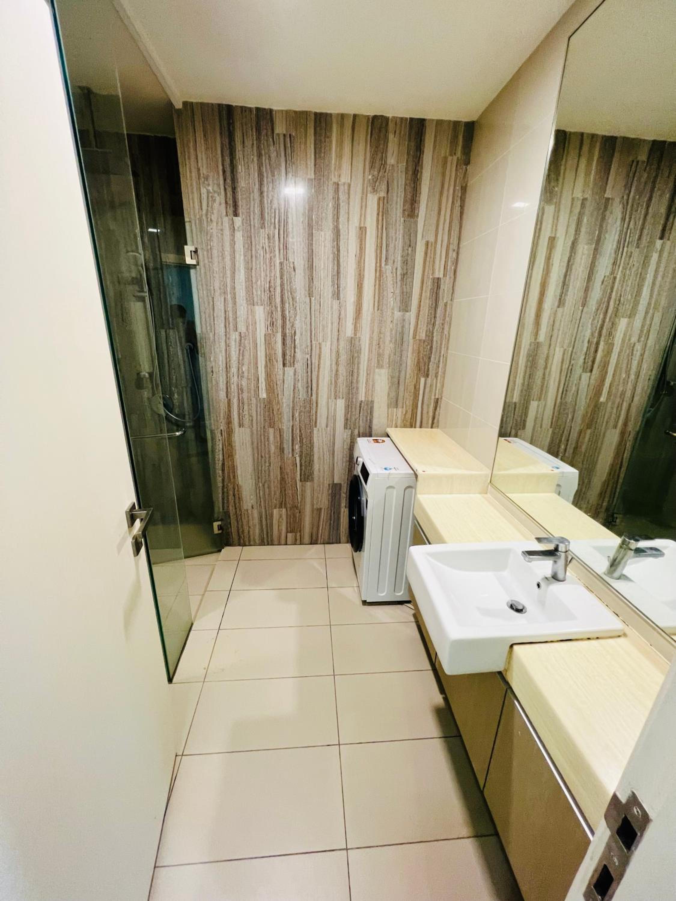 Mcity Ampang Duplex Groove