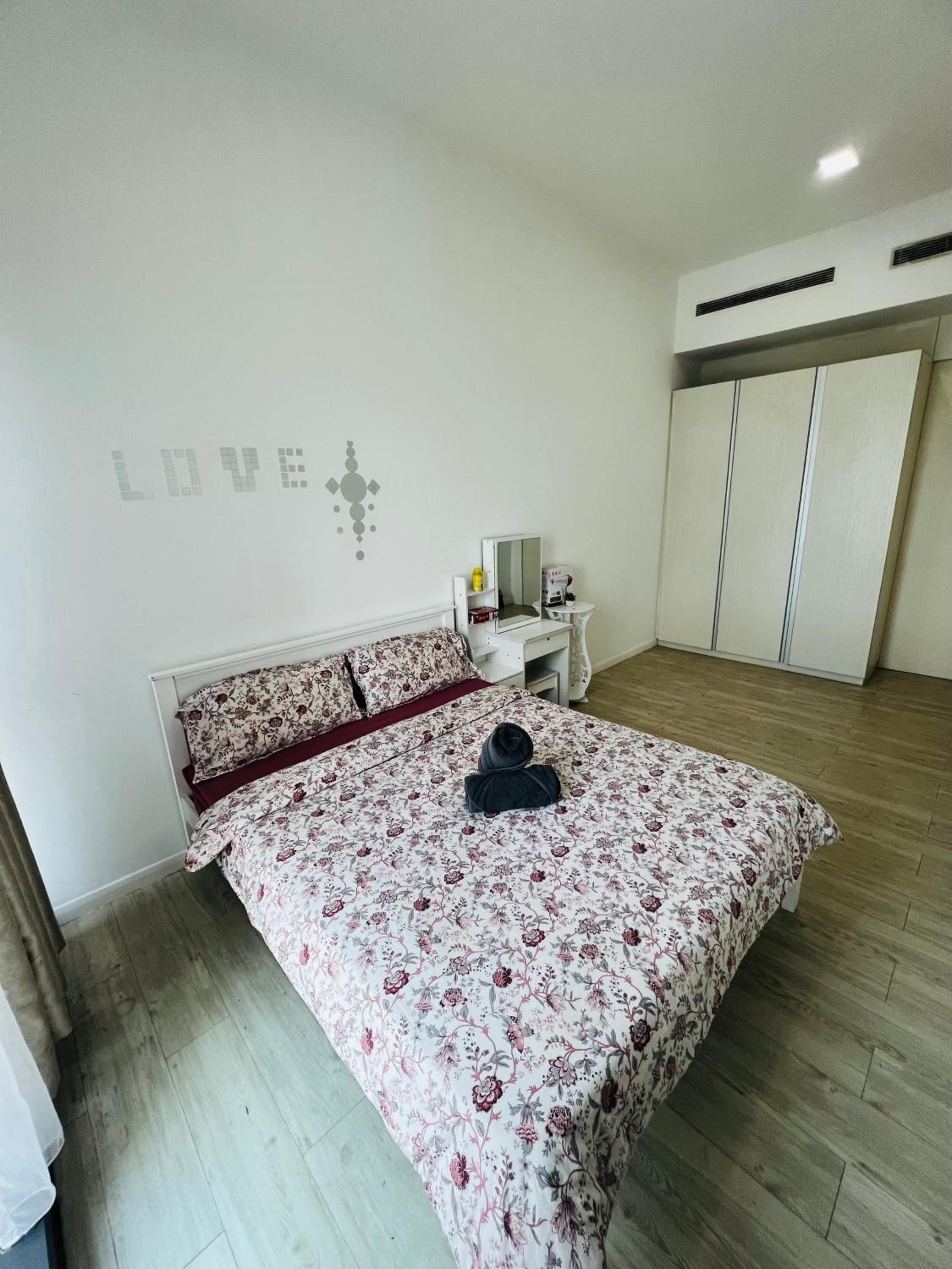 Mcity Ampang Duplex Groove