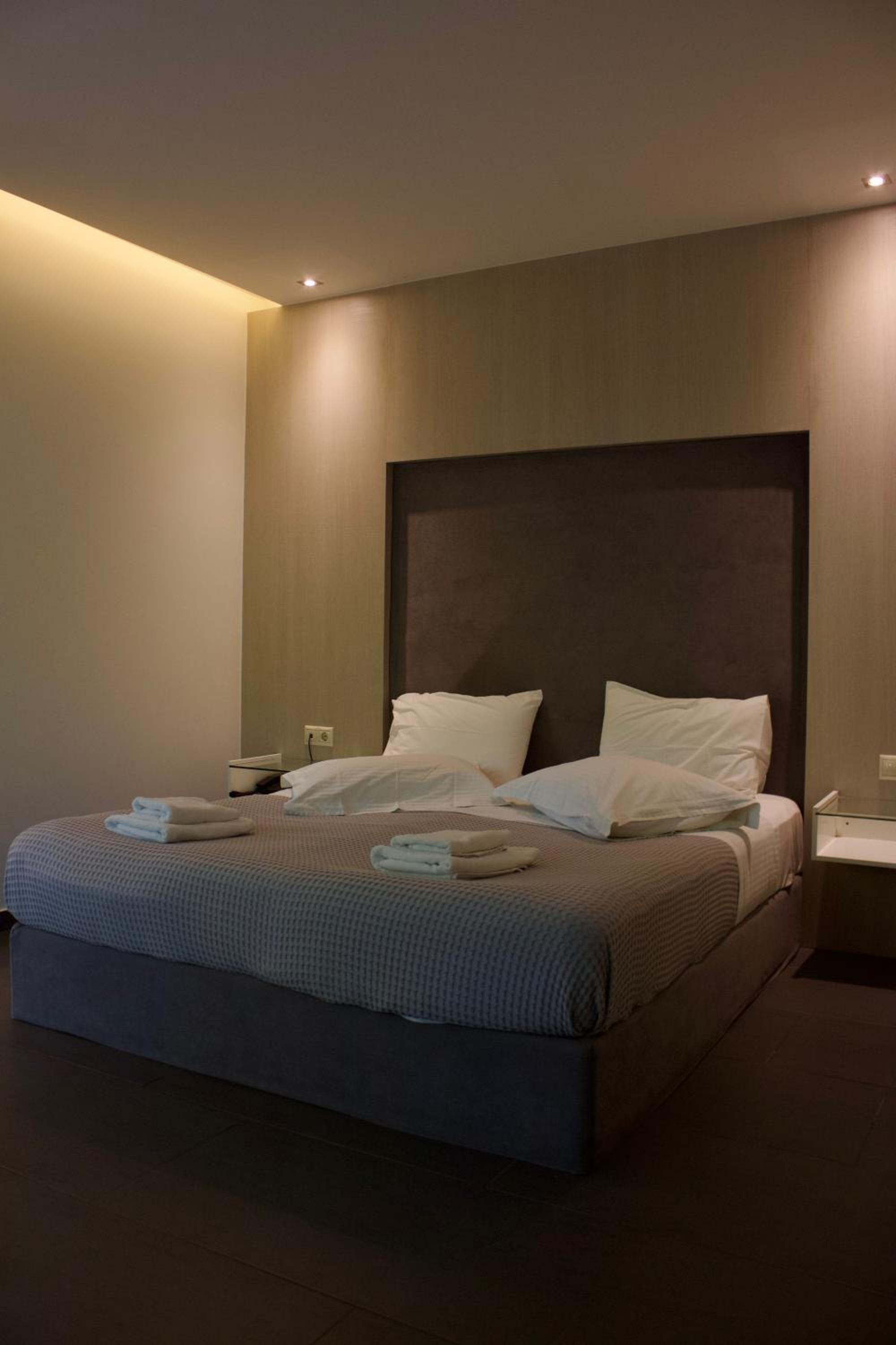 Makris Yialos Apartments