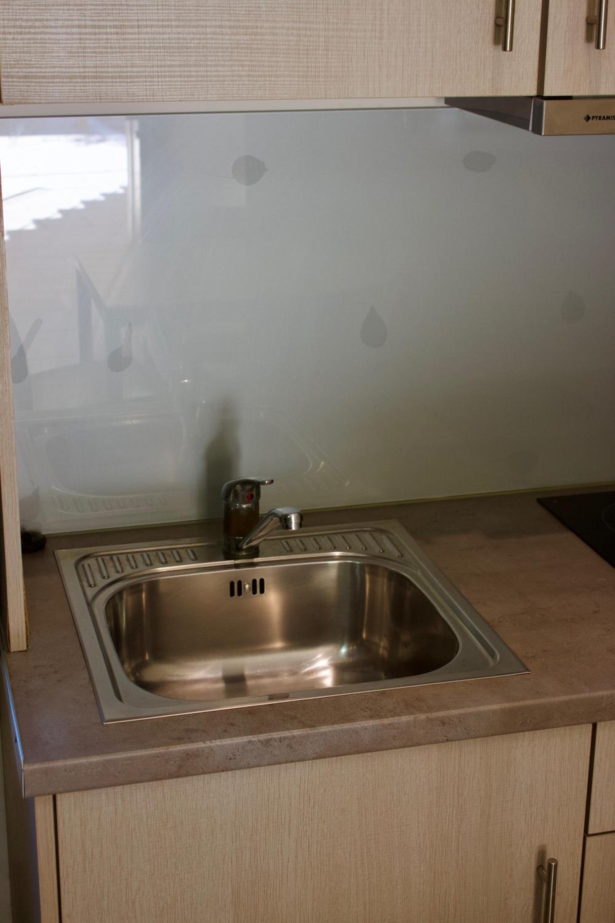 Makris Yialos Apartments