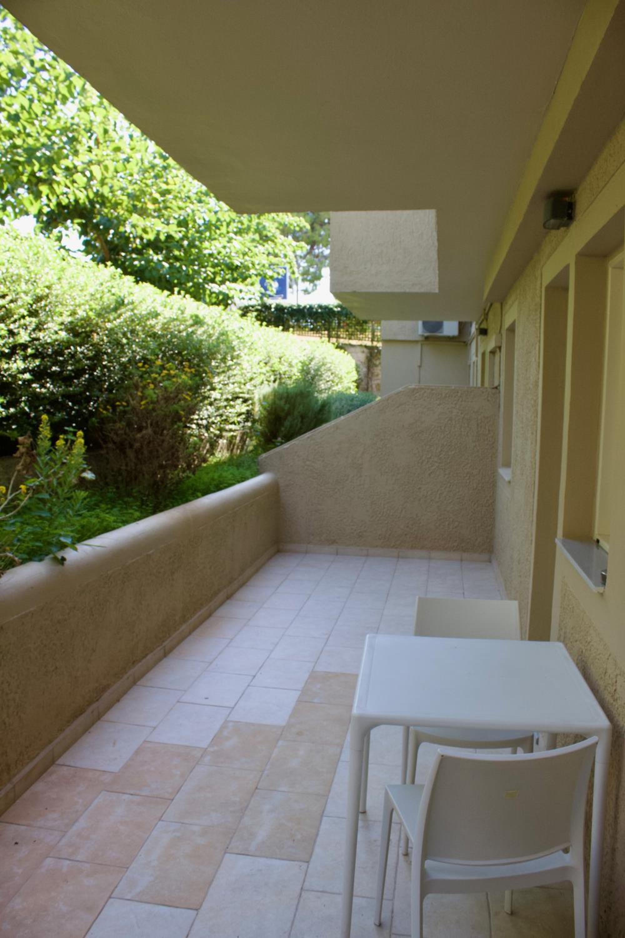 Makris Yialos Apartments