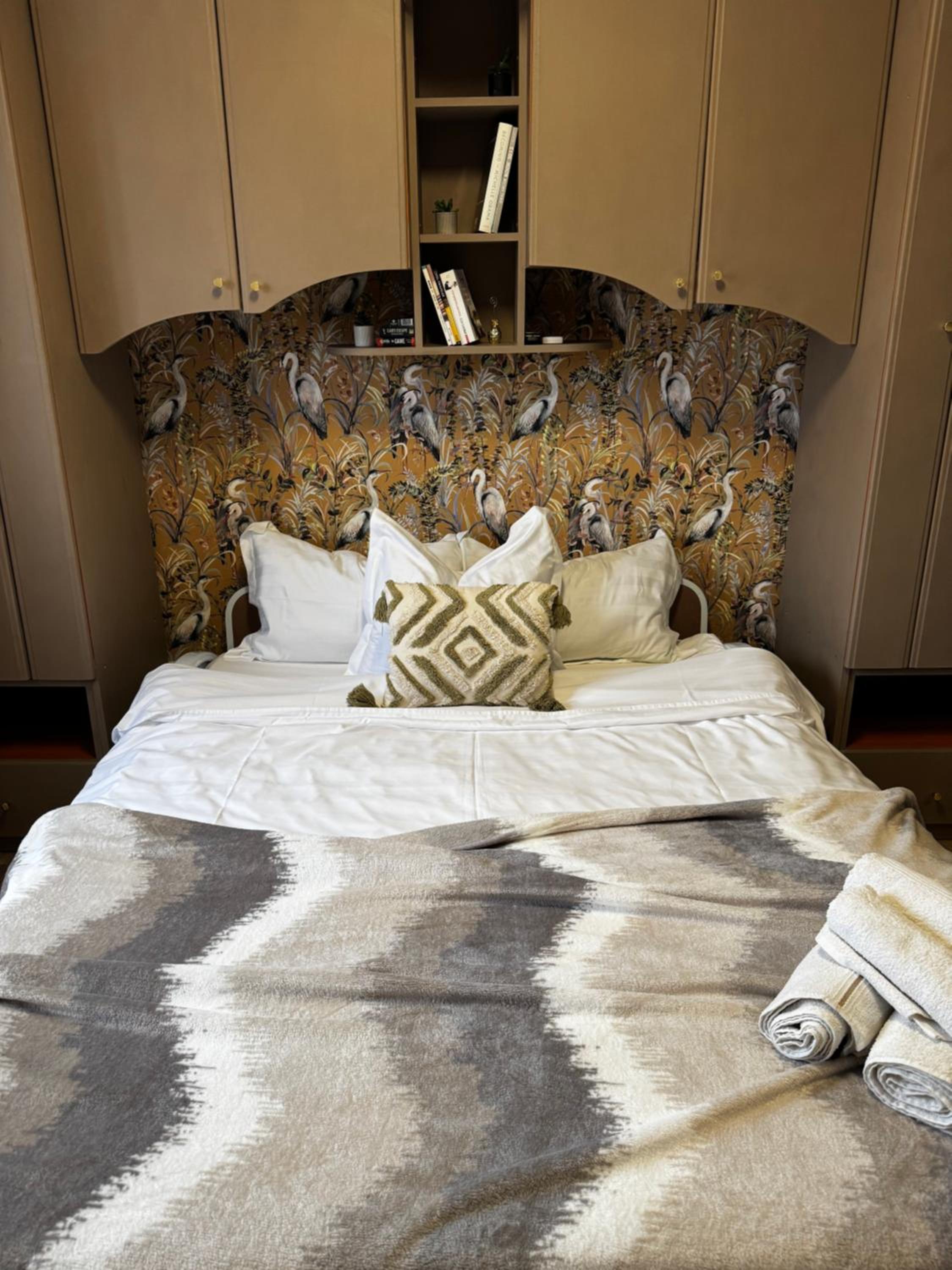 Cozy Studio Retreat - Quiet, Premium Stay