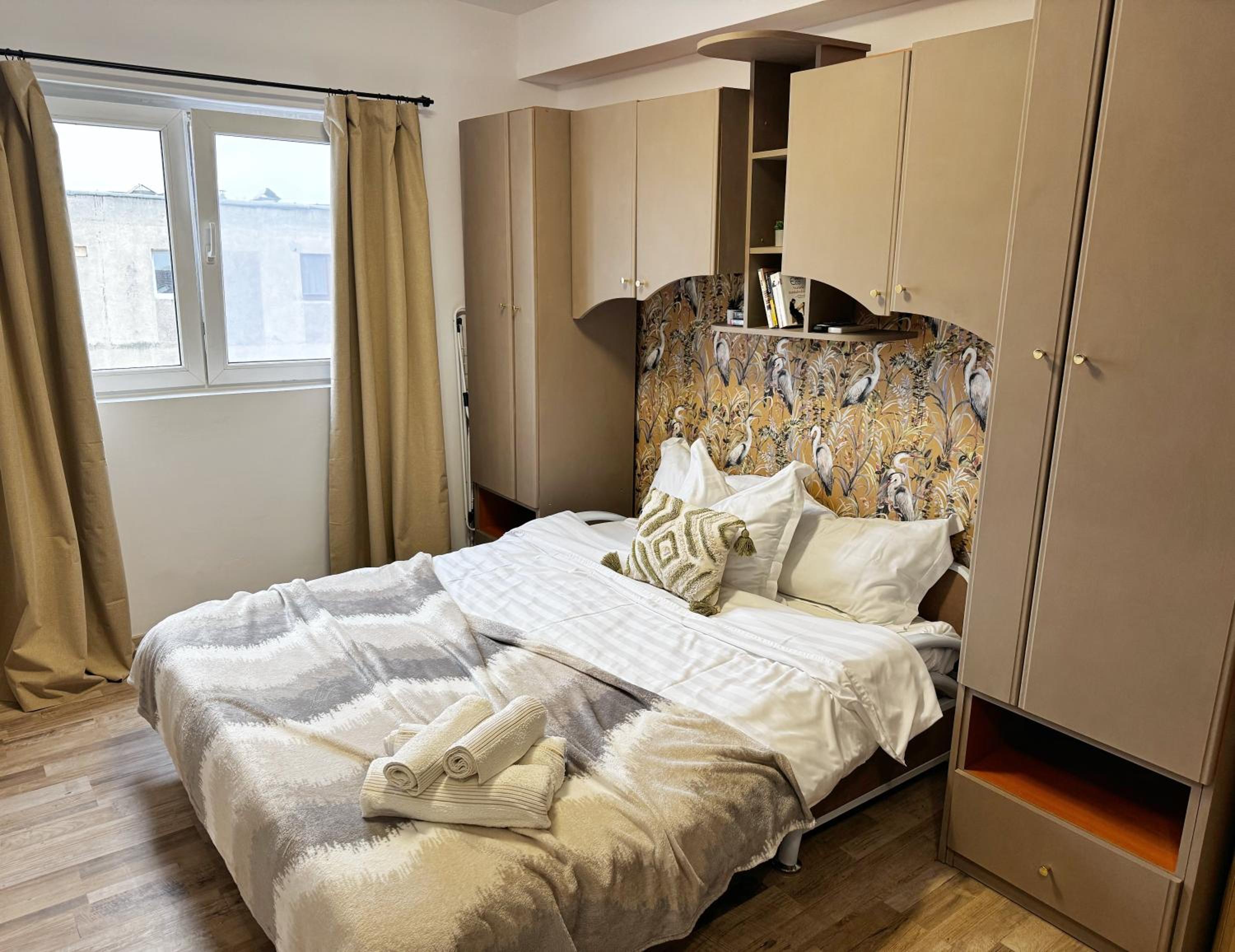 Cozy Studio Retreat - Quiet, Premium Stay