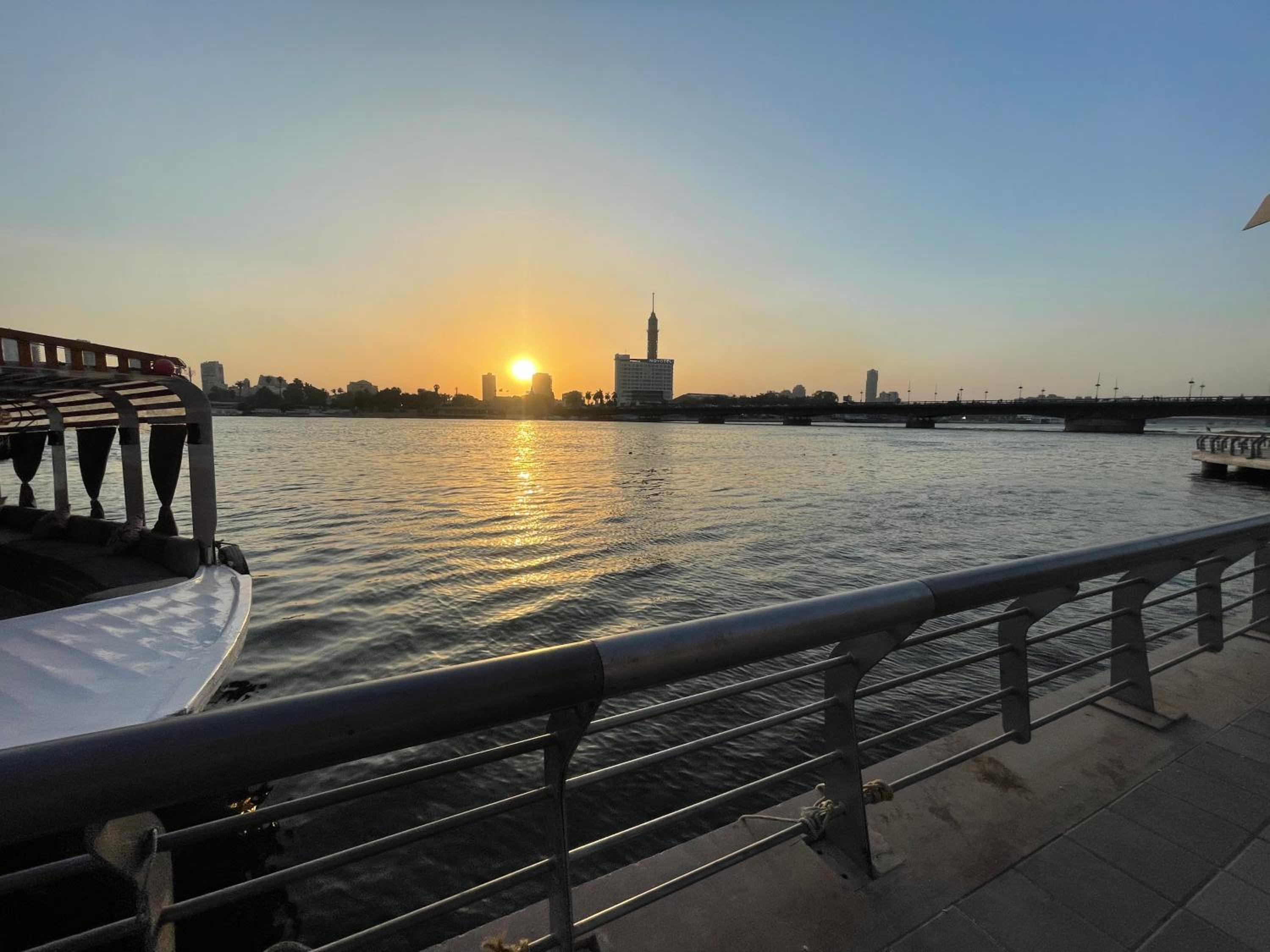 Luxury 5-Star Stay in Cairo Downtown Garden City - Steps from the Nile & All Top Attractions