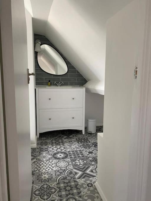 Cosy Cotswold Cottage