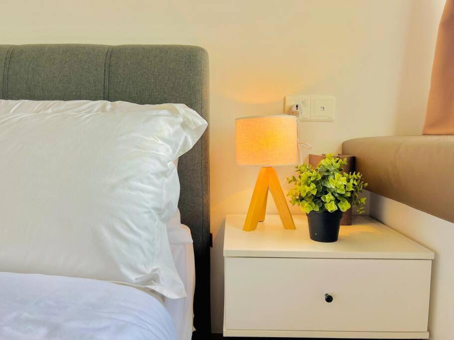 Country Garden Danga Bay Lovell by R9 HomeStay