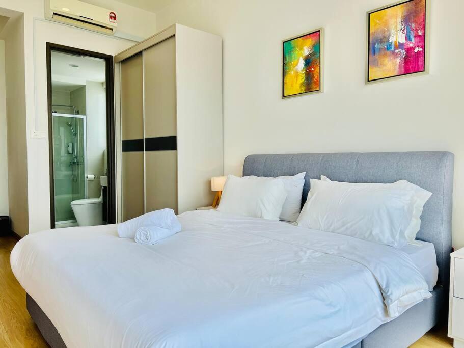 Country Garden Danga Bay Lovell by R9 HomeStay