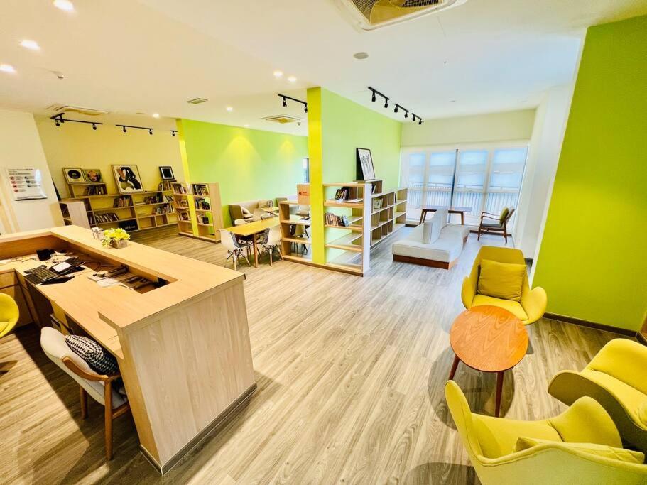 Country Garden Danga Bay Lovell by R9 HomeStay