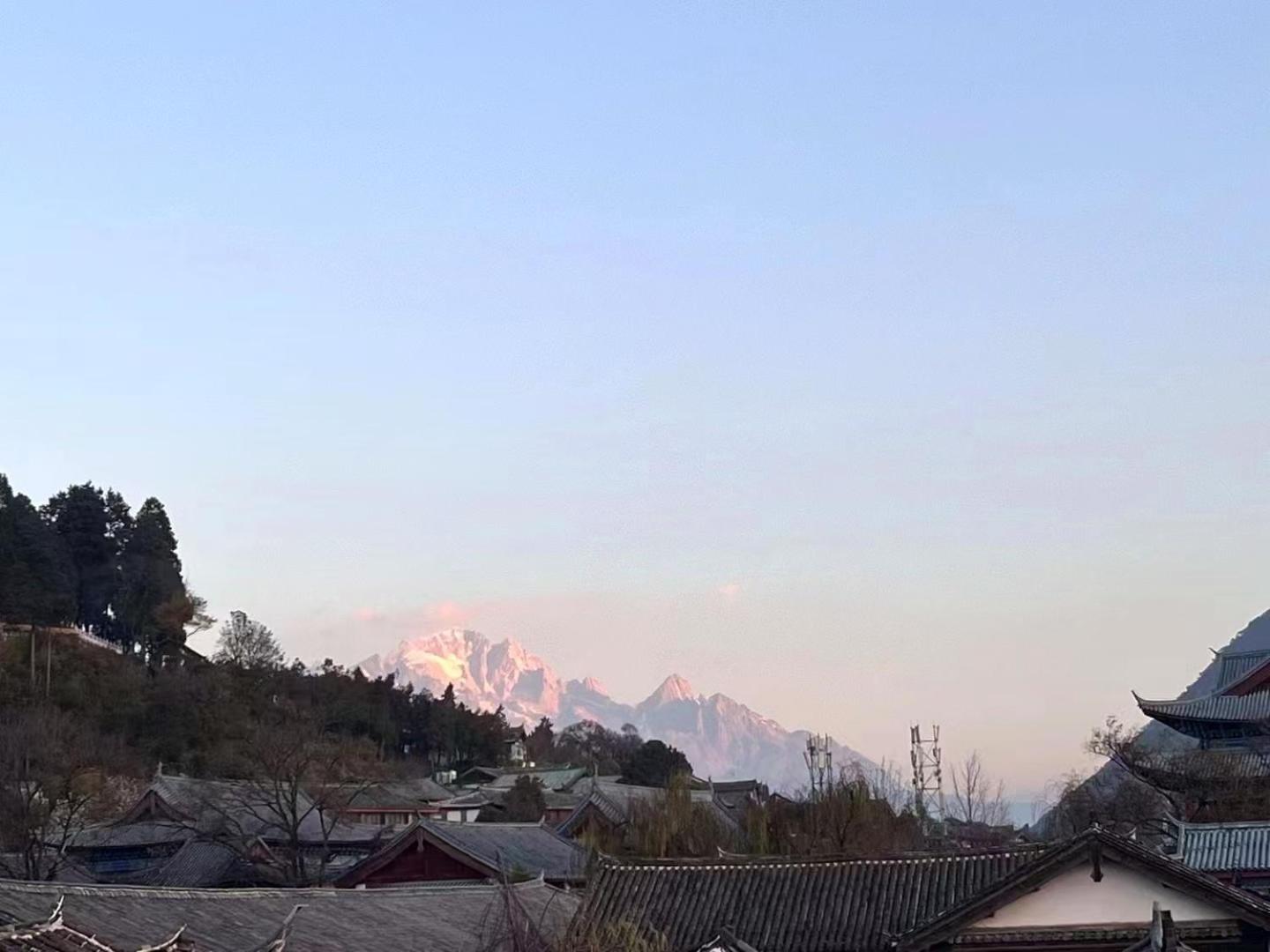 Lijiang Old Town Meiliju View Inn