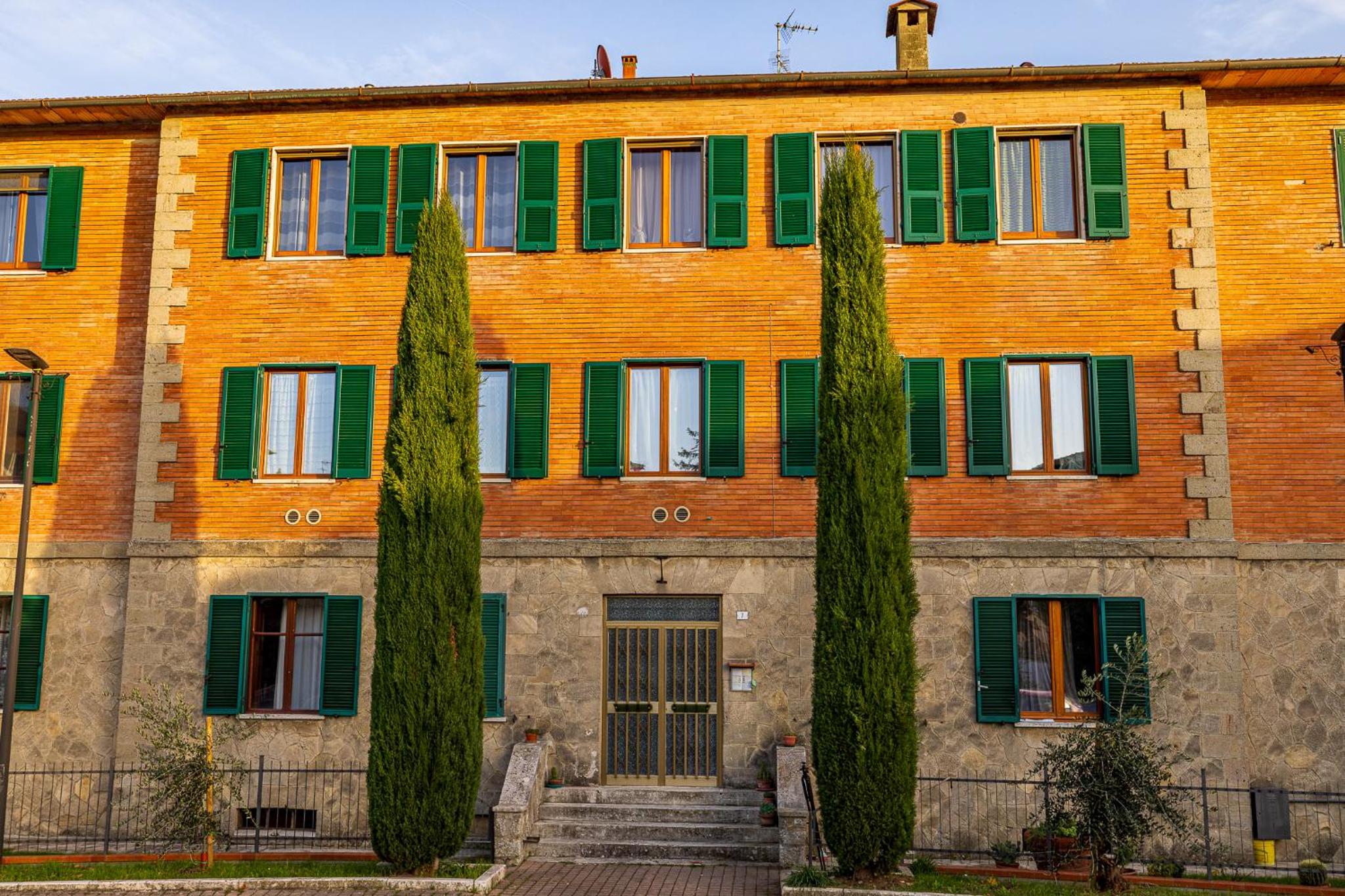 Casa Sily by Rentbeat view 2