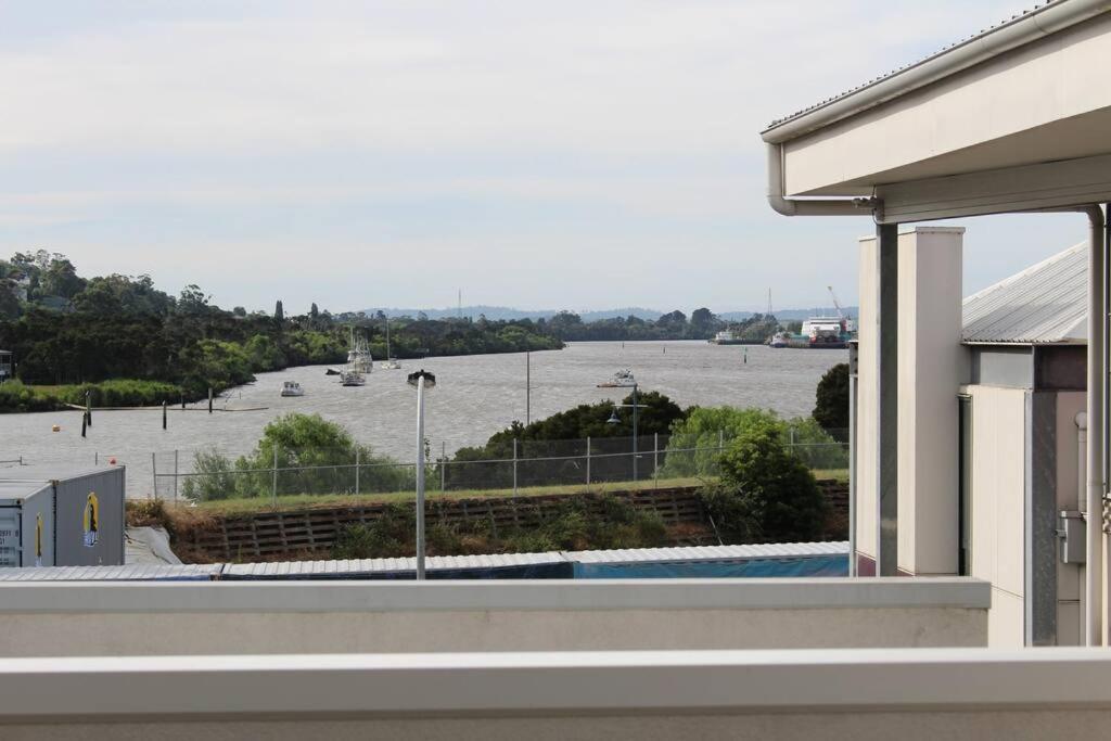 Cataract 7 - CBD 2 Br Free Parking