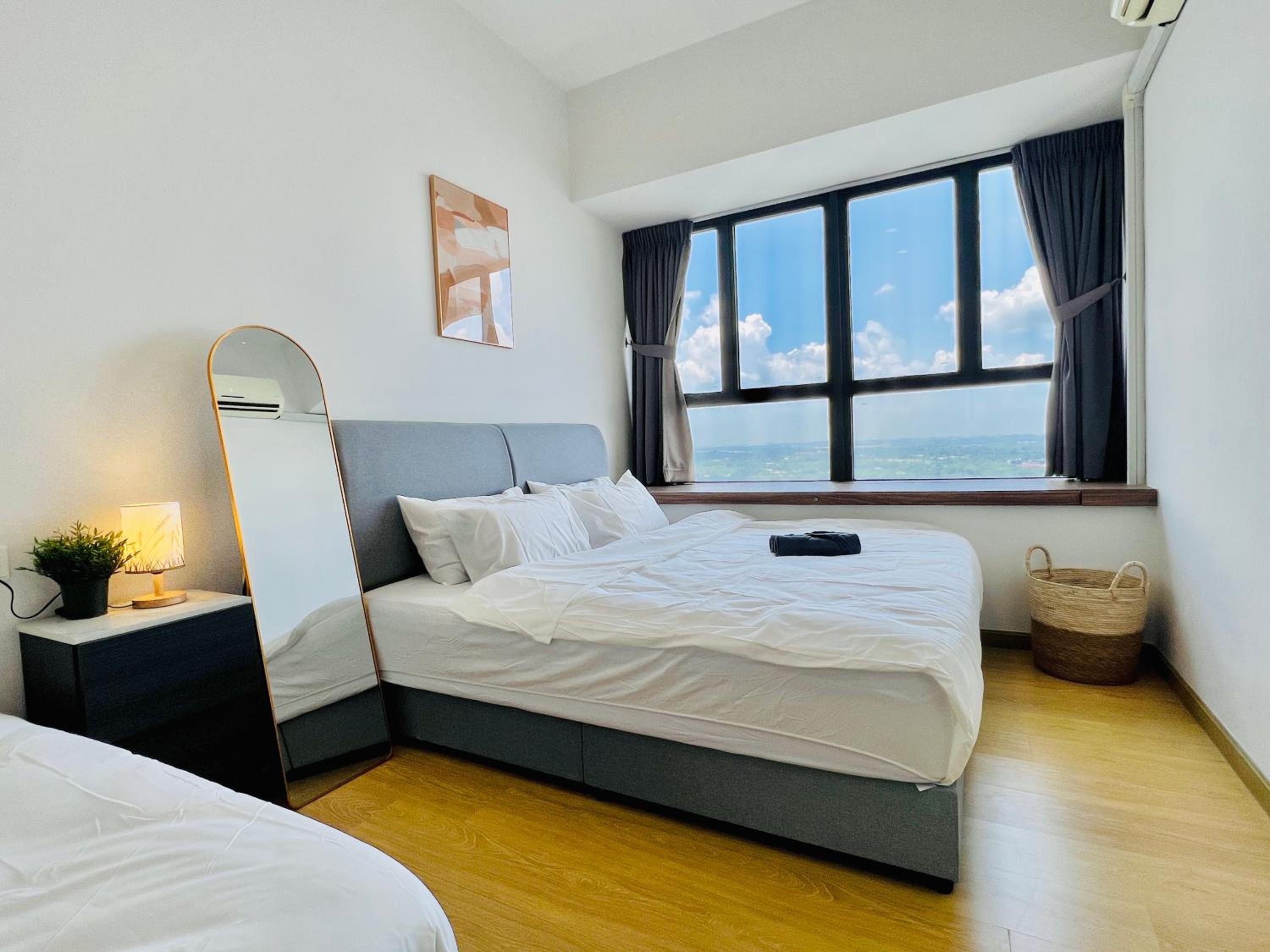 Country Garden Danga Bay Lovell by R9 HomeStay