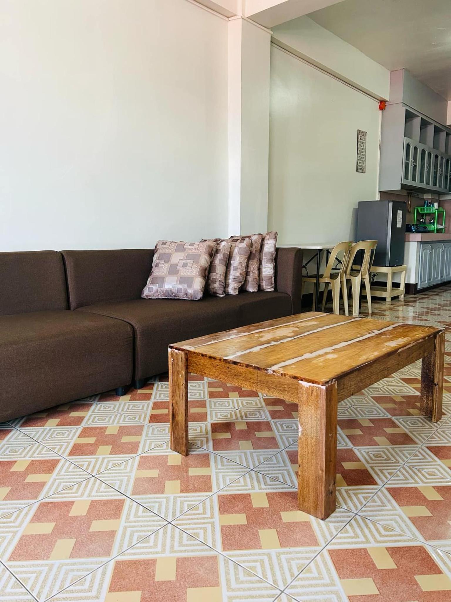 Ellie's Homestay view 3