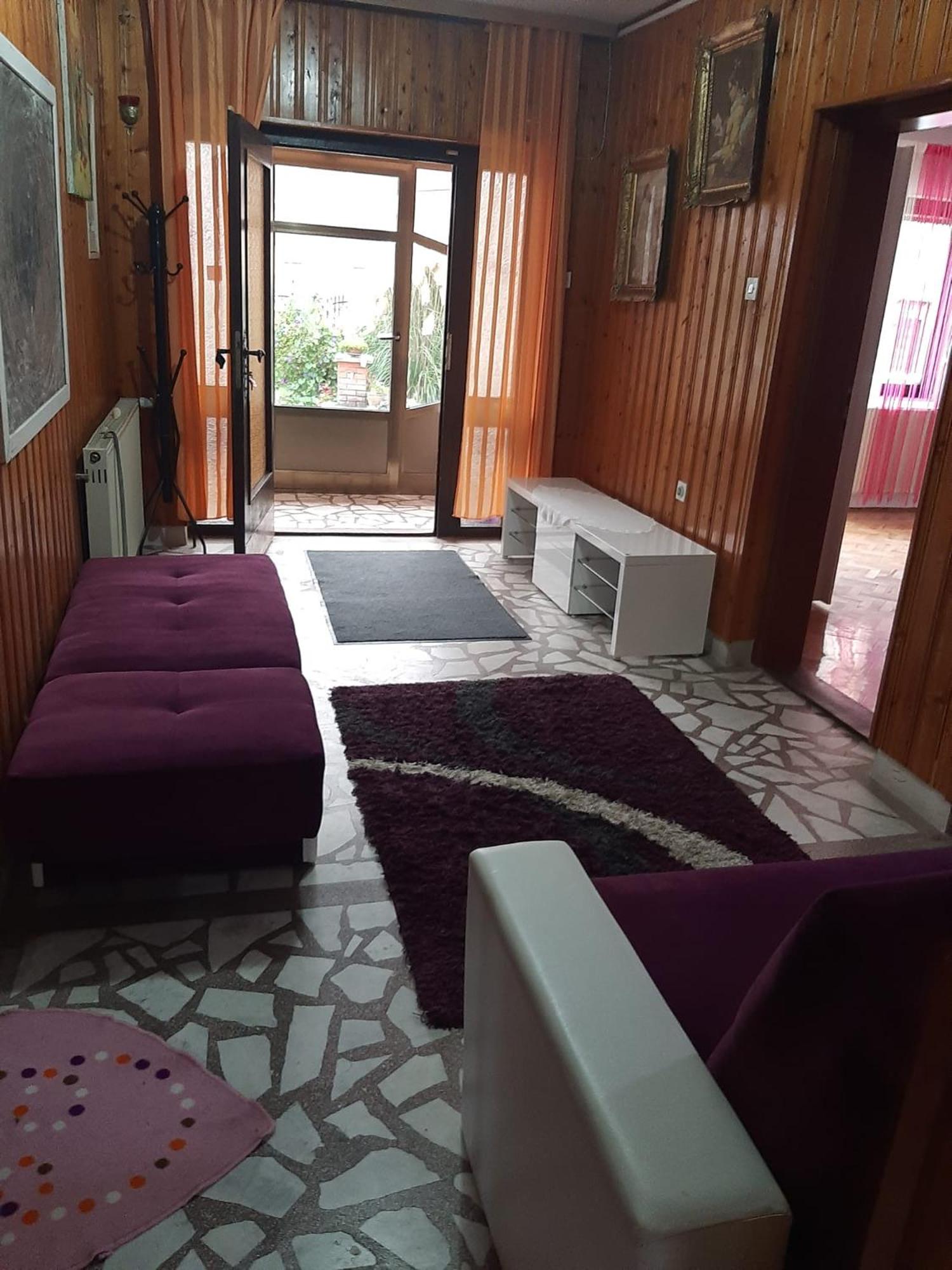 Nina Apartments