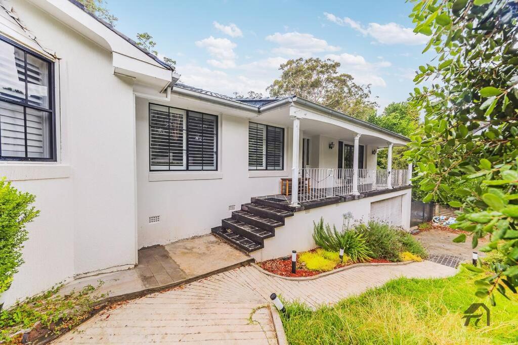 Modern four-bedroom house in castle hill