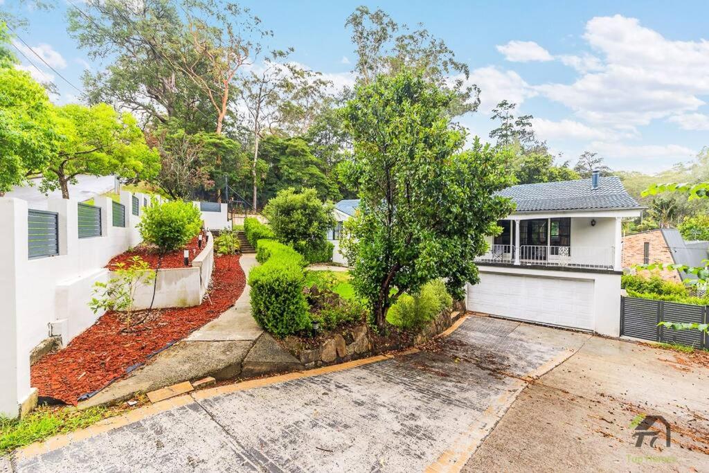 Modern four-bedroom house in castle hill