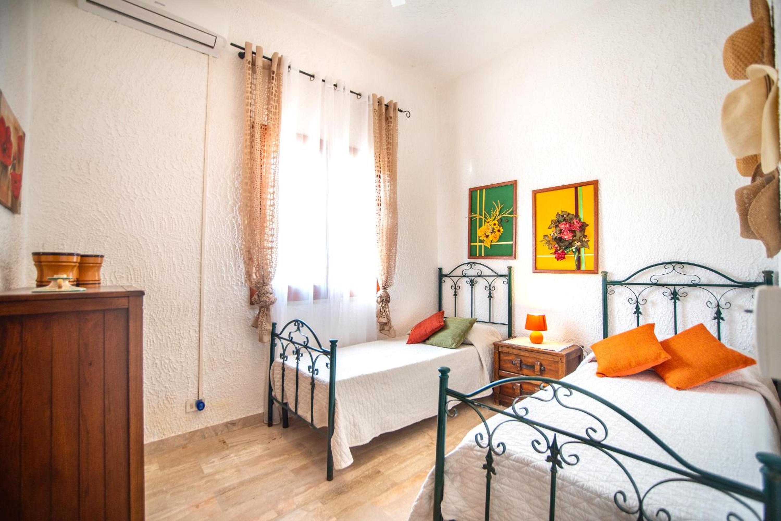 Villa Reyna en Scopello — hotel room