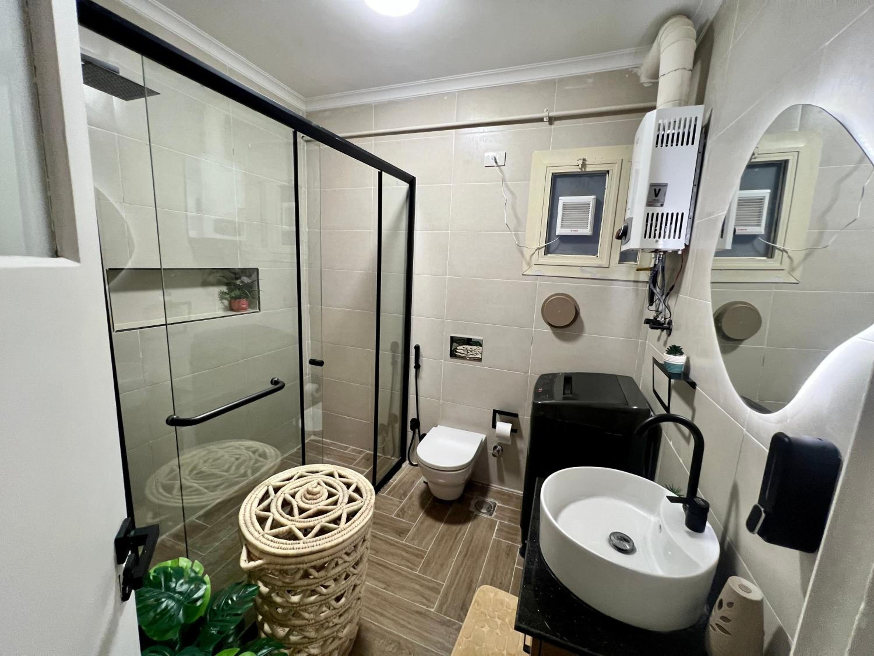 Boho 2BR Apartment with Garden View