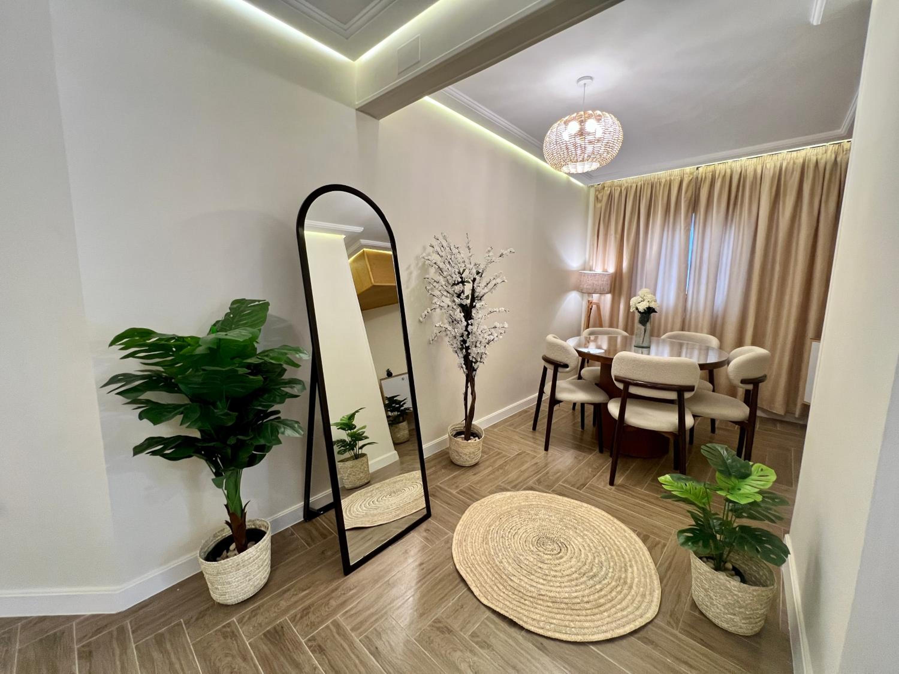 Boho 2BR Apartment with Garden View