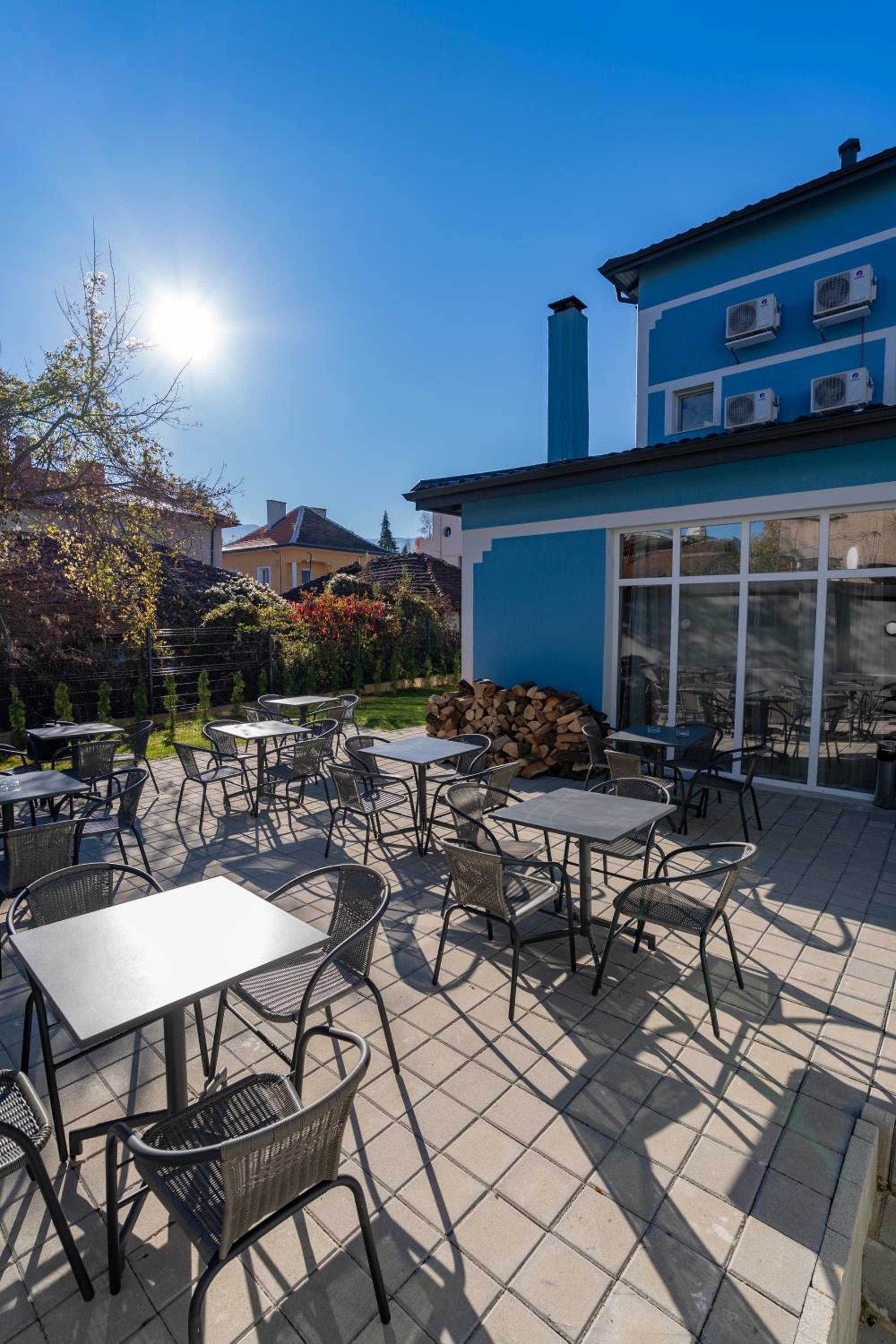 Simada Center Guesthouse