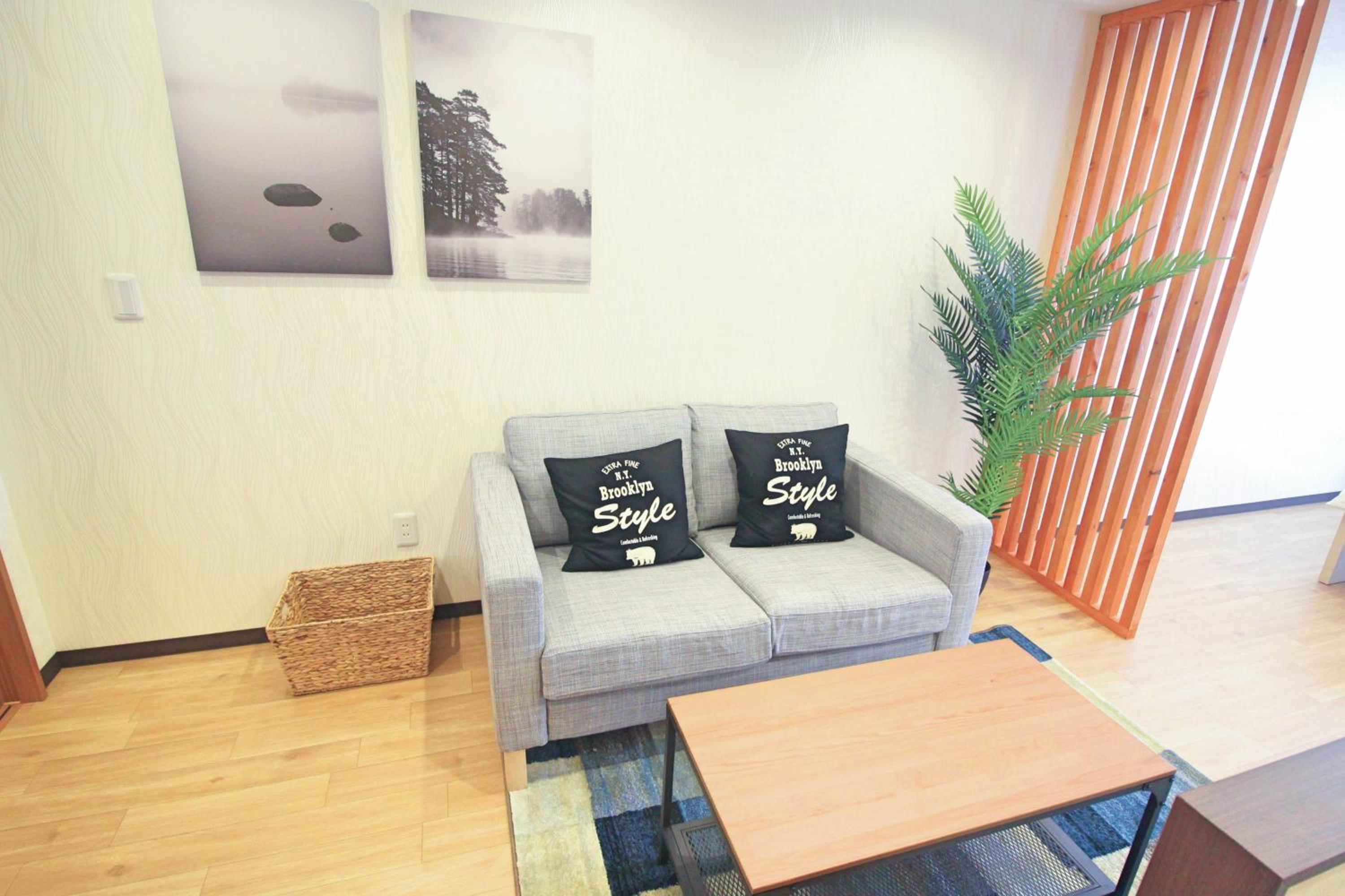 Osaka Nishi-Tengachya2min 3stop to Namba 6pplHouse Xiyan