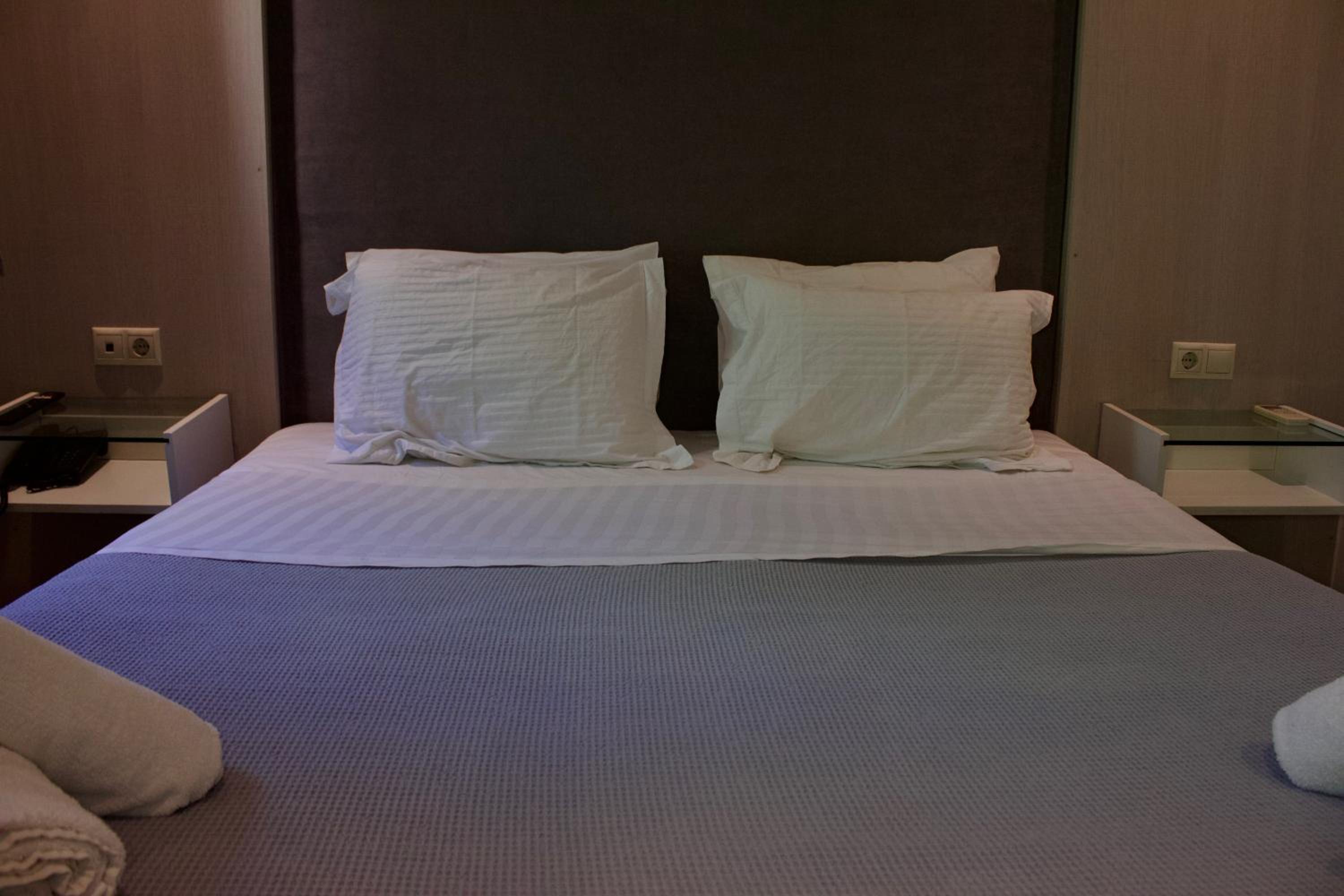 Makris Yialos Apartments