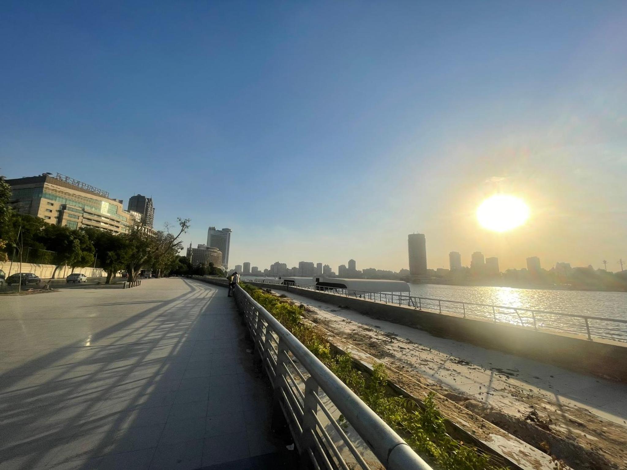 Luxury 5-Star Stay in Cairo Downtown Garden City - Steps from the Nile & All Top Attractions