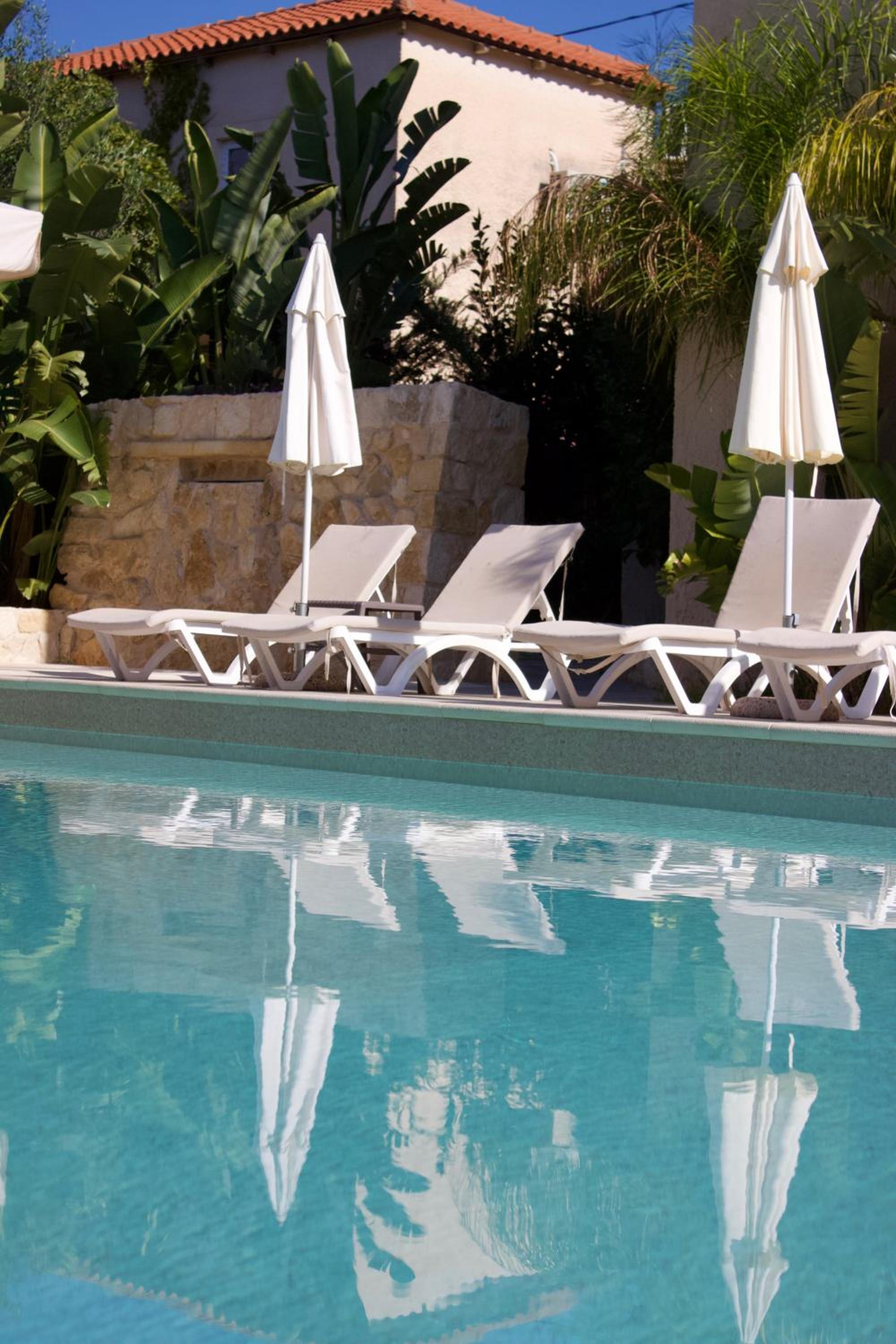 Makris Yialos Apartments
