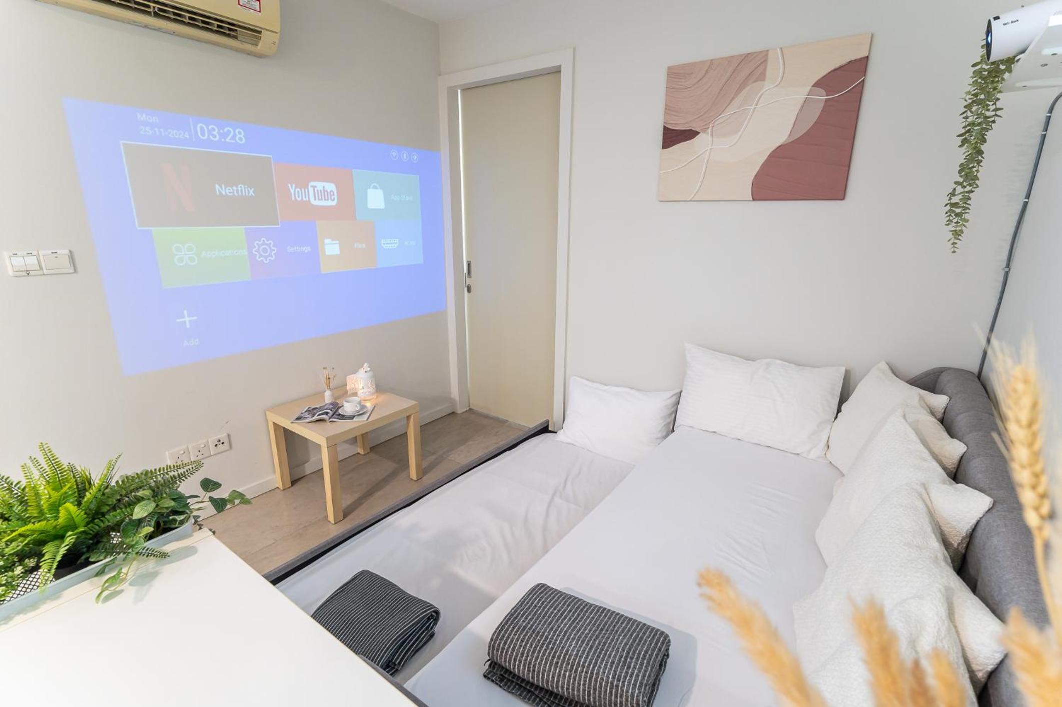 Bukit Bintang Scandi Muji Style 3min to Pavilion TRX 6pax