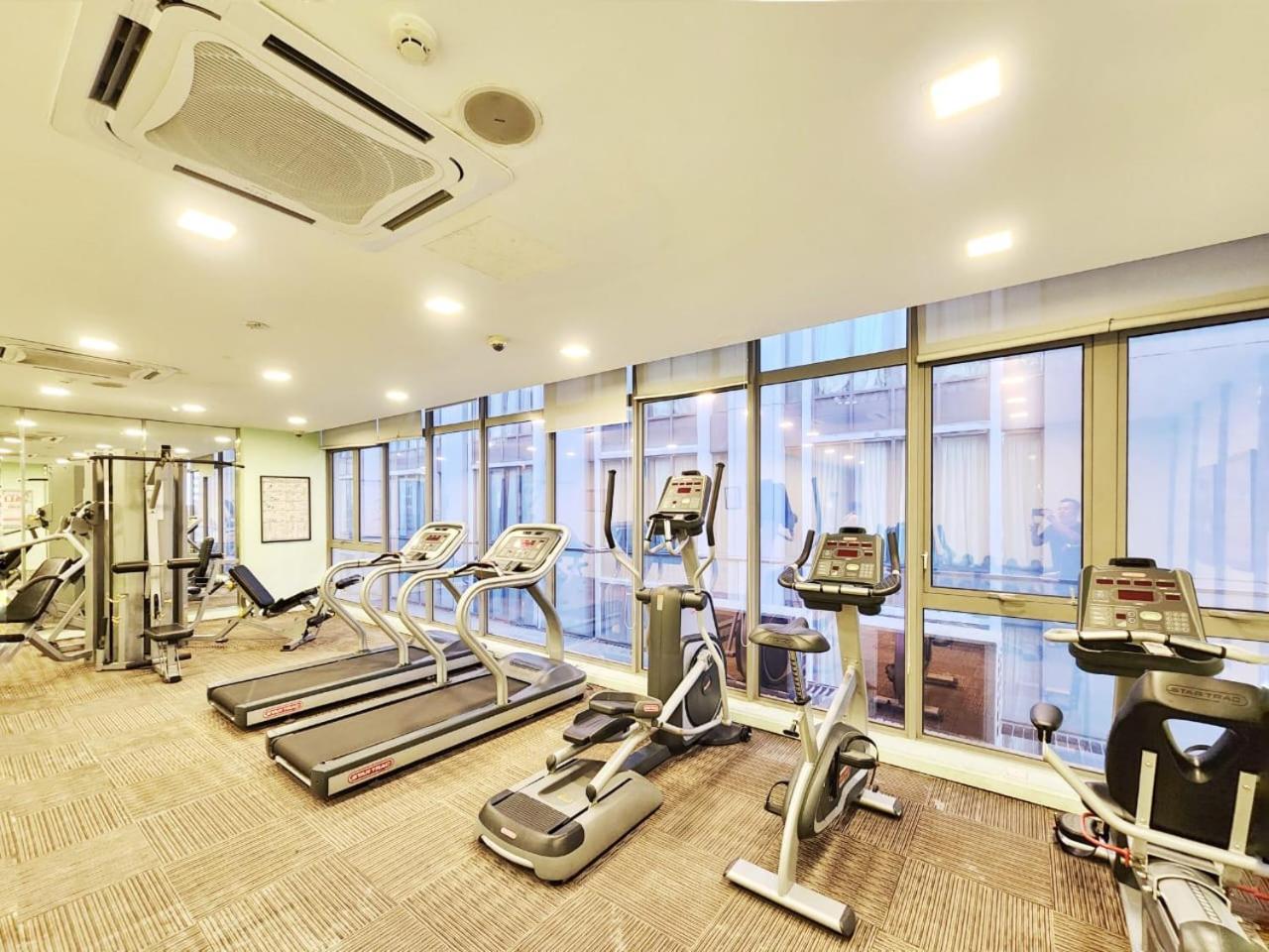 Bukit Bintang Scandi Muji Style 3min to Pavilion TRX 6pax