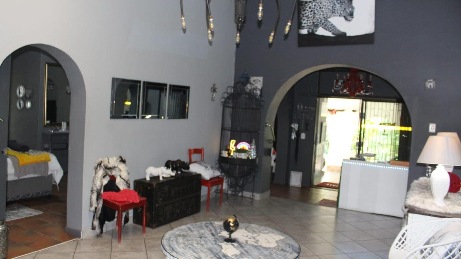 Photo 49