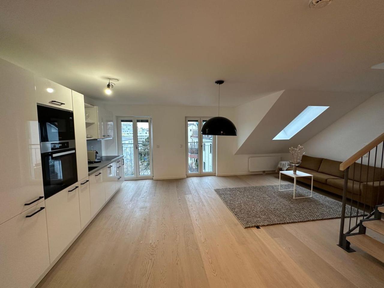 5 min walk from the Oktoberfest - Entire Apartment